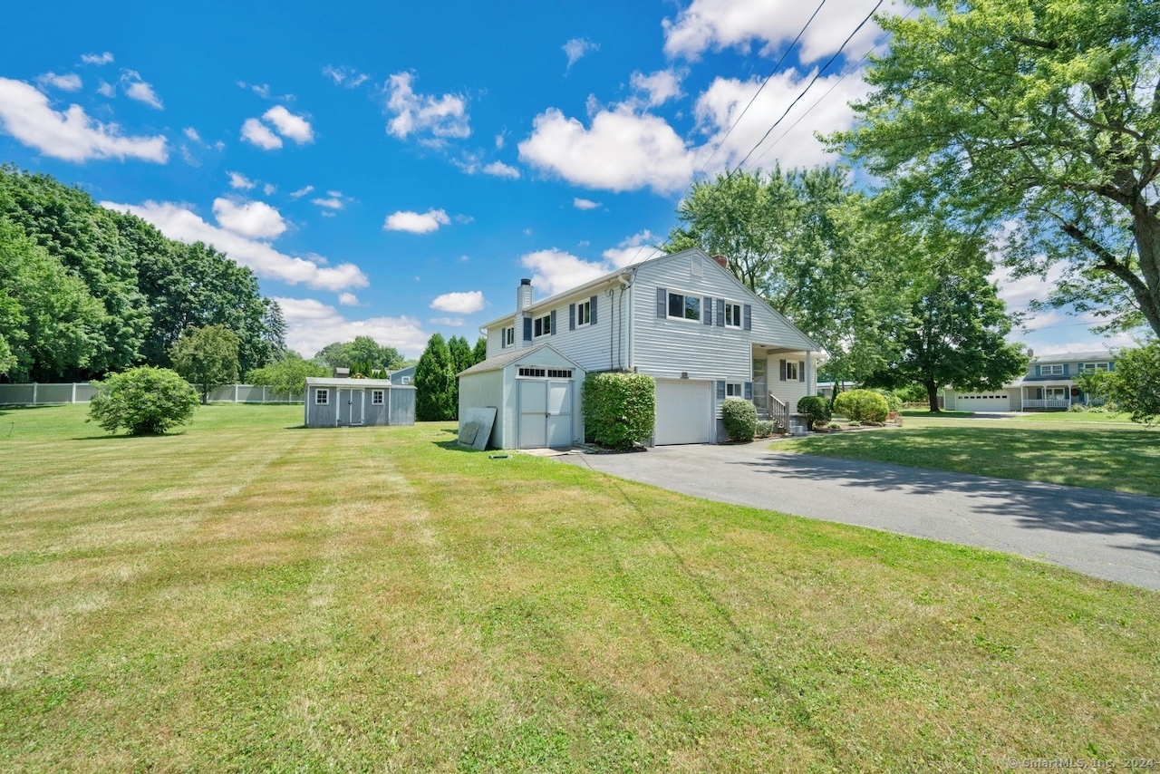 39 Niles Drive