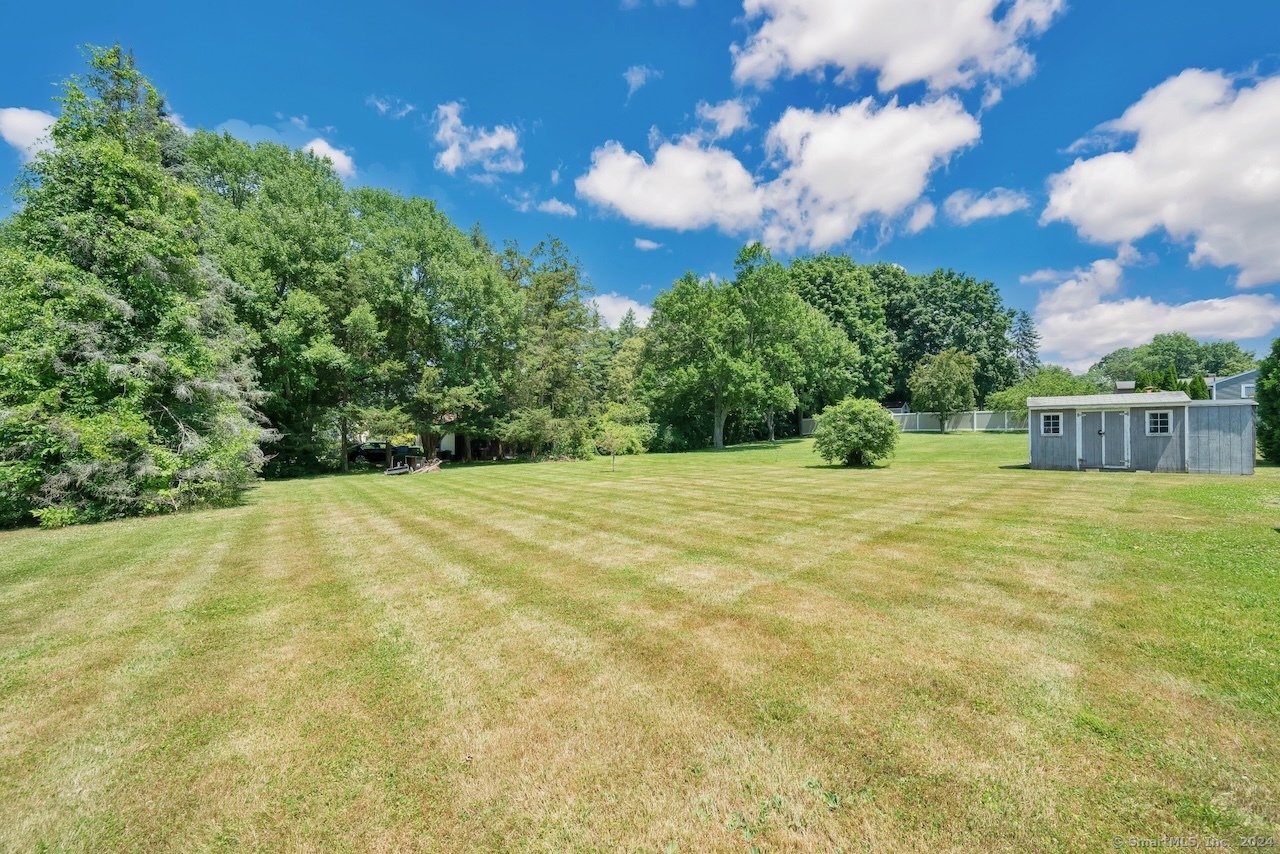 39 Niles Drive