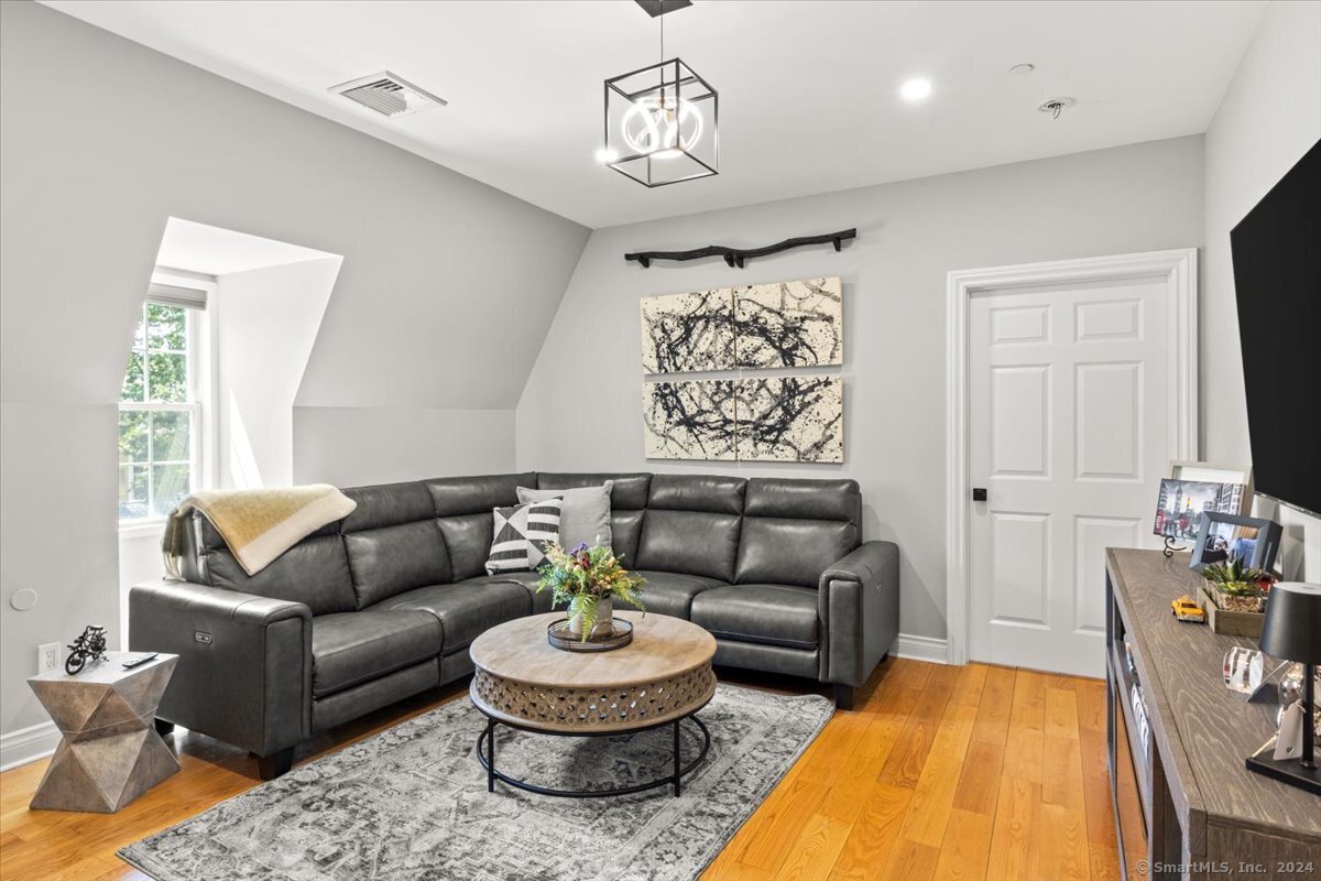 295 Ridge Road APT 12