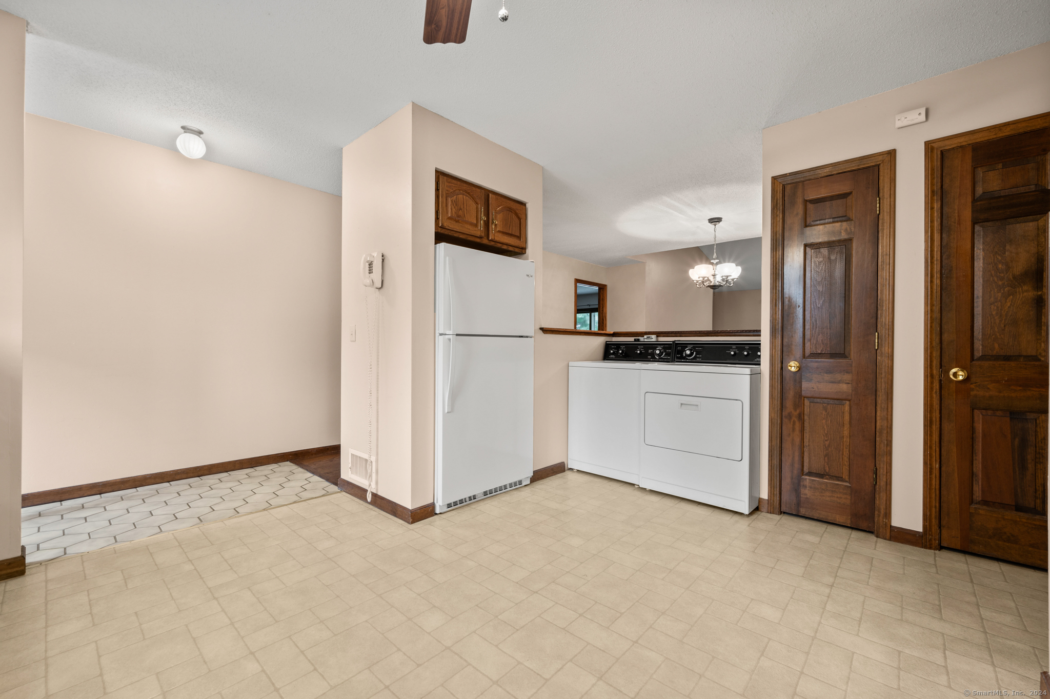607 Sand Stone Drive 607