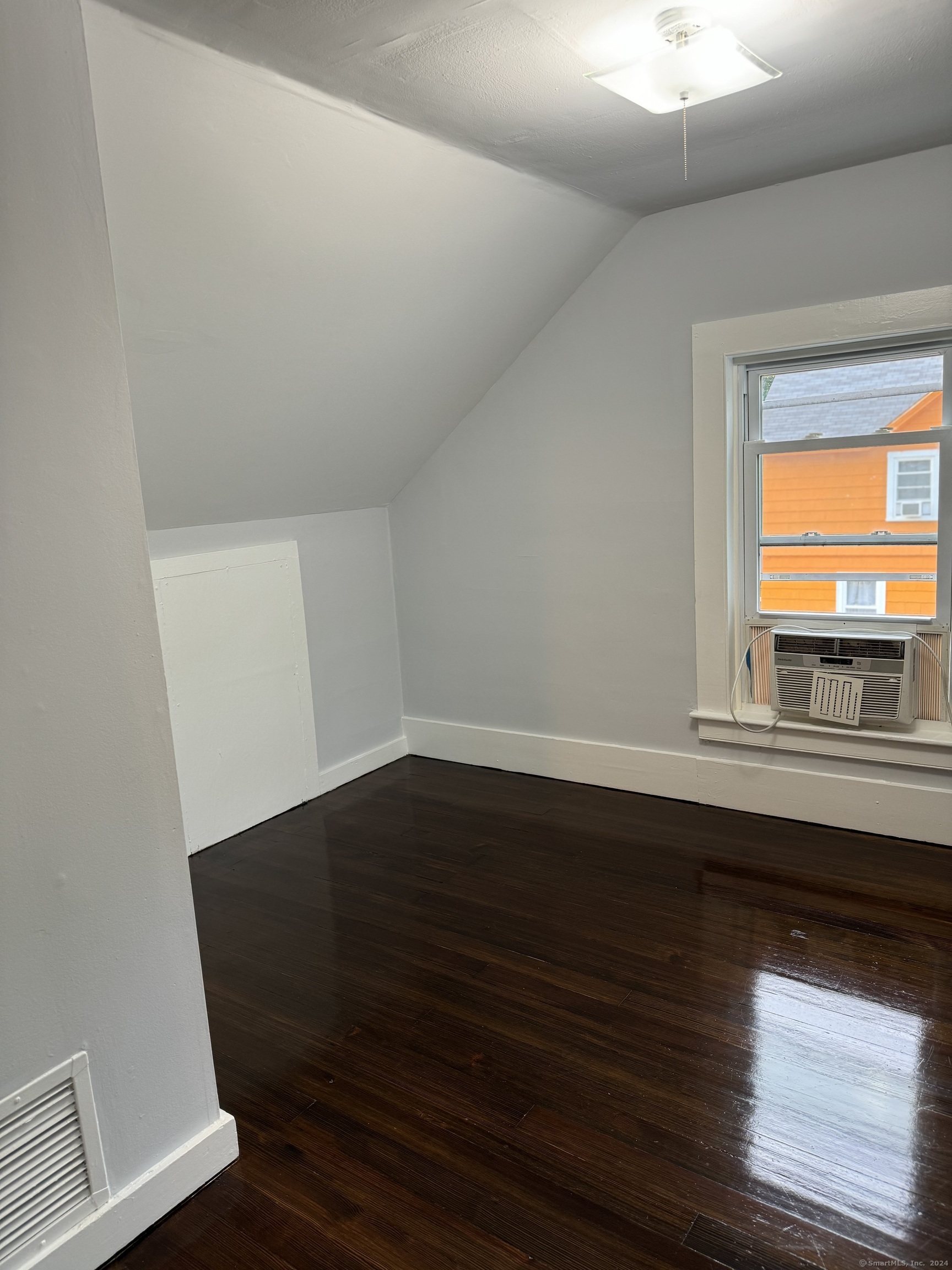 136 Pine Street