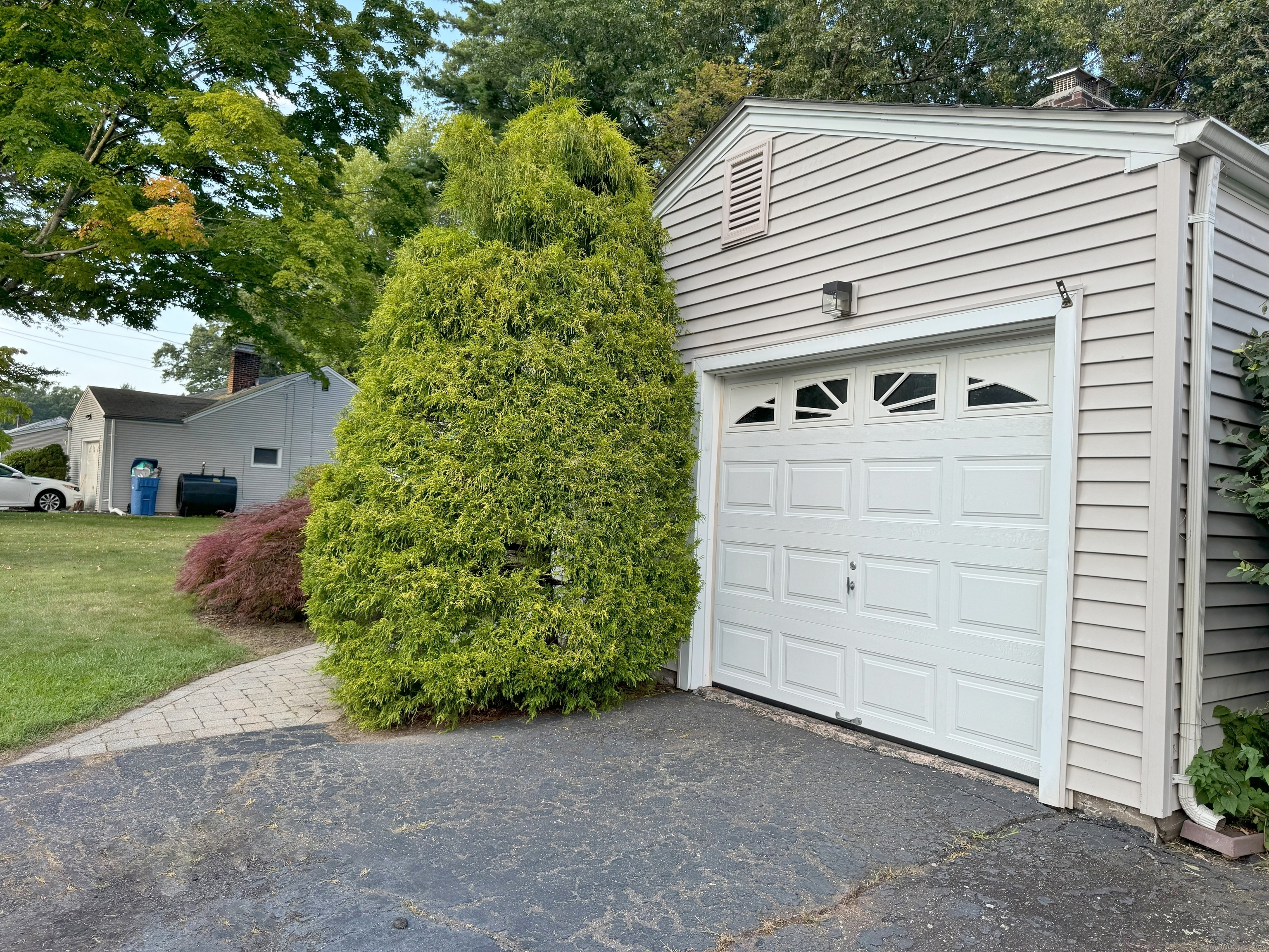 109 Elizabeth Drive