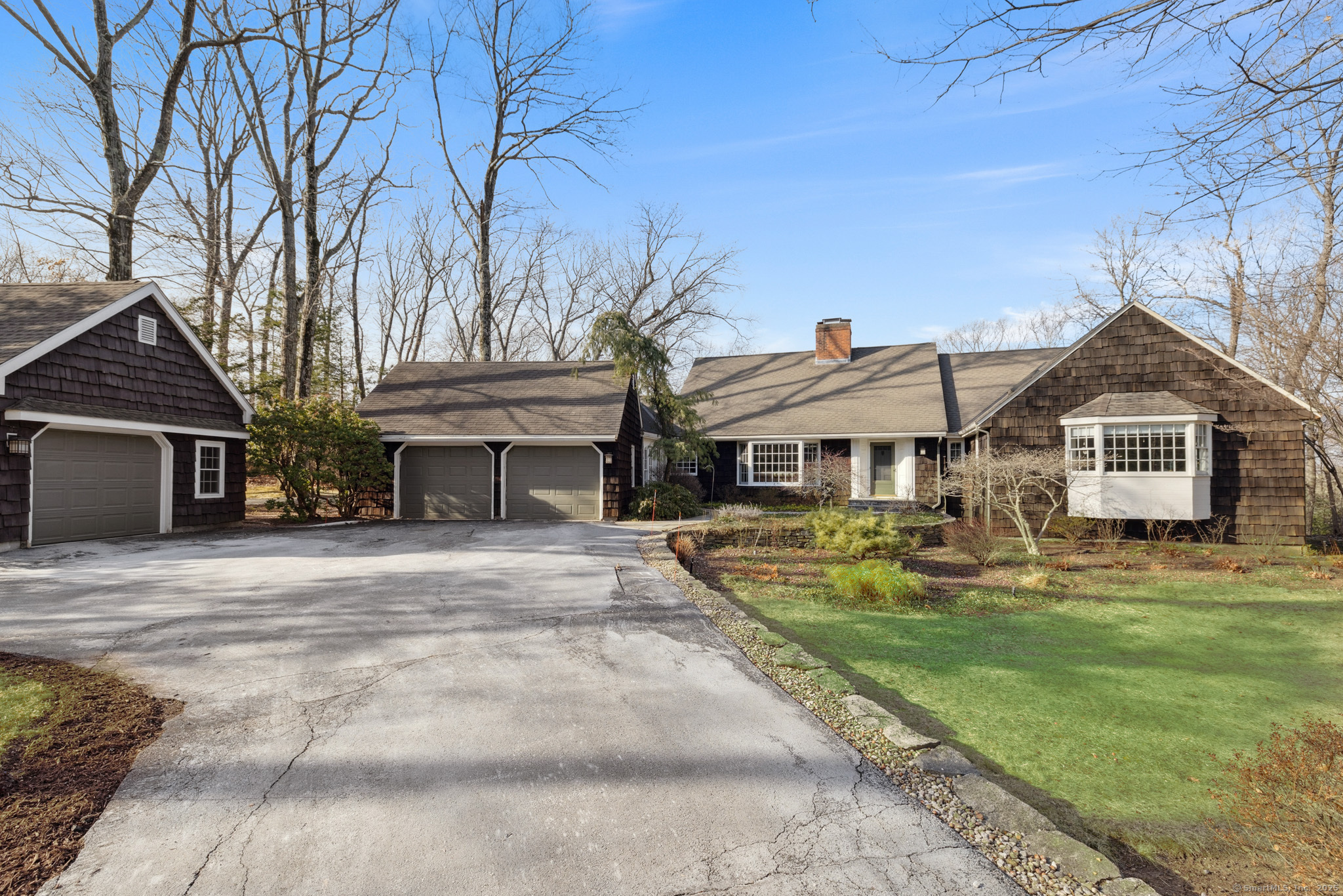 15 Poplar Hill Drive