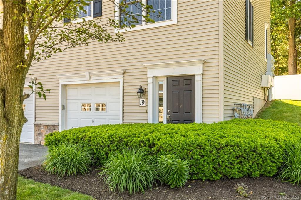 19 Nolan Circle 19