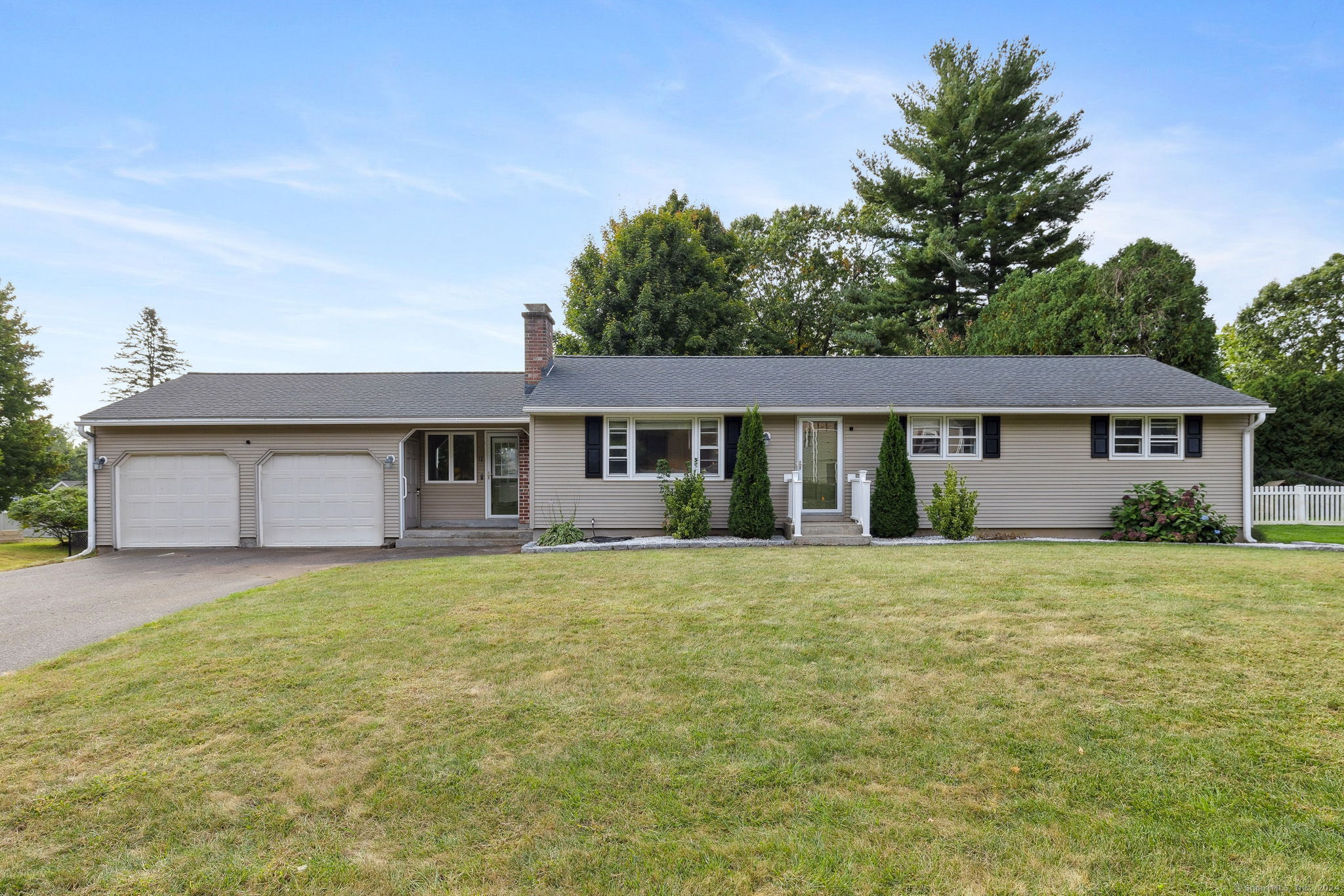 12 Monroe Road