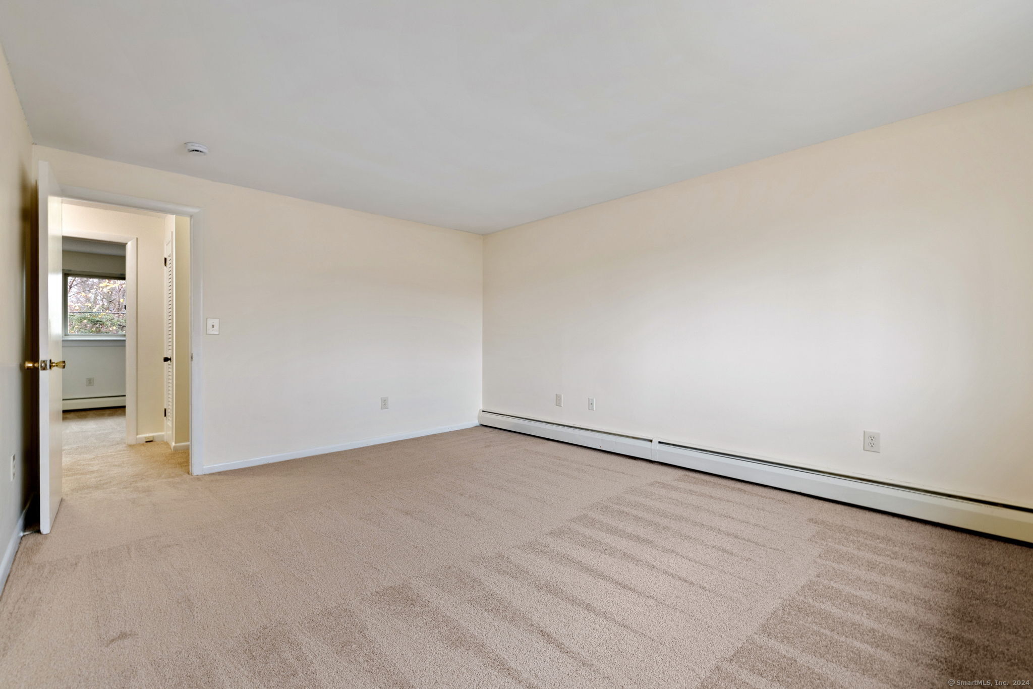 292 Green Road APT B