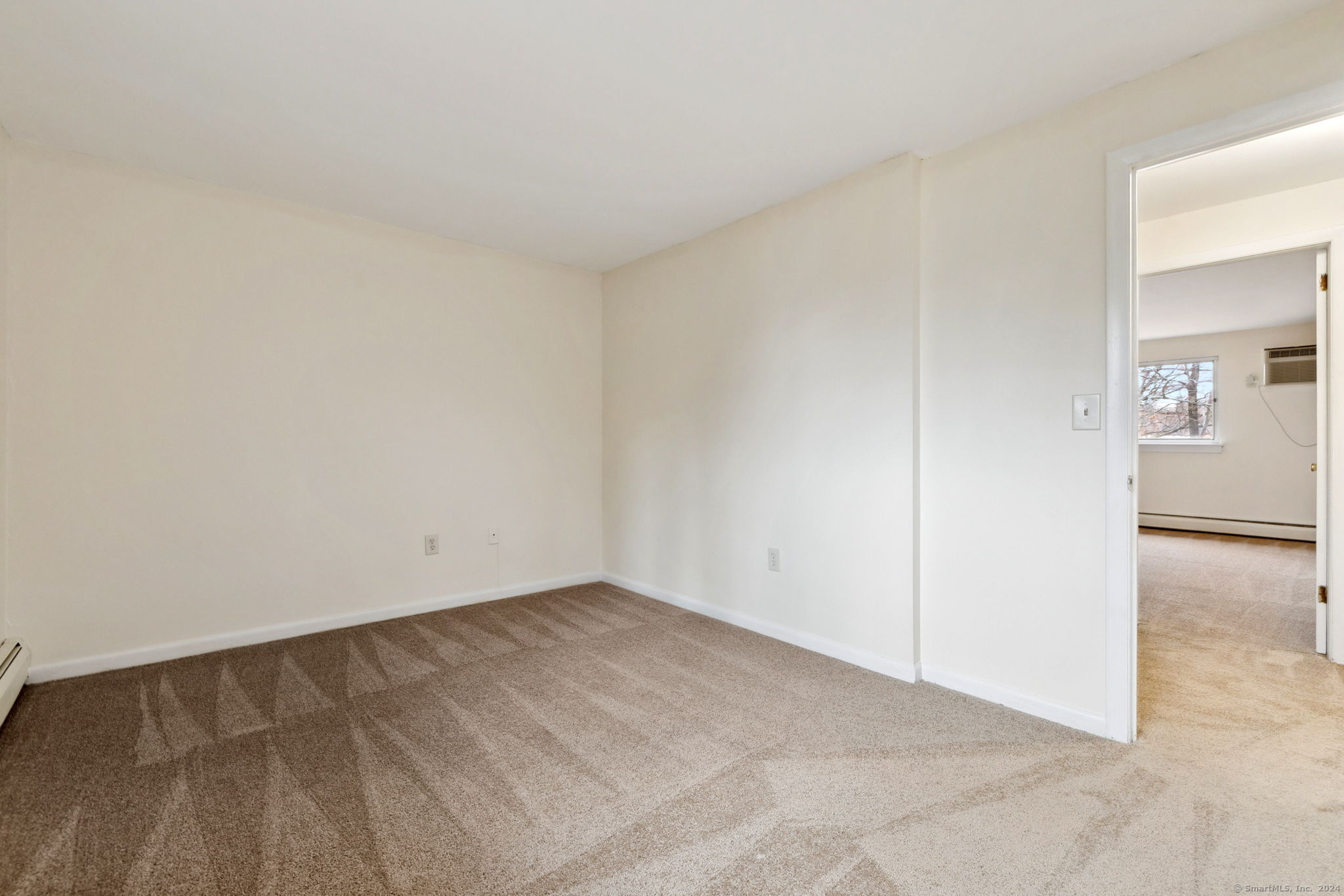 292 Green Road APT B