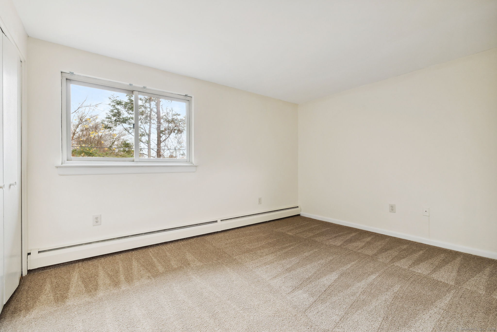 292 Green Road APT B