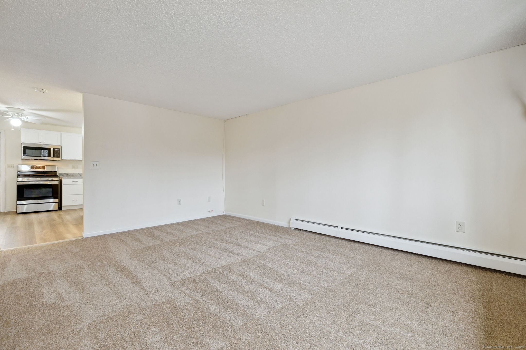 292 Green Road APT B