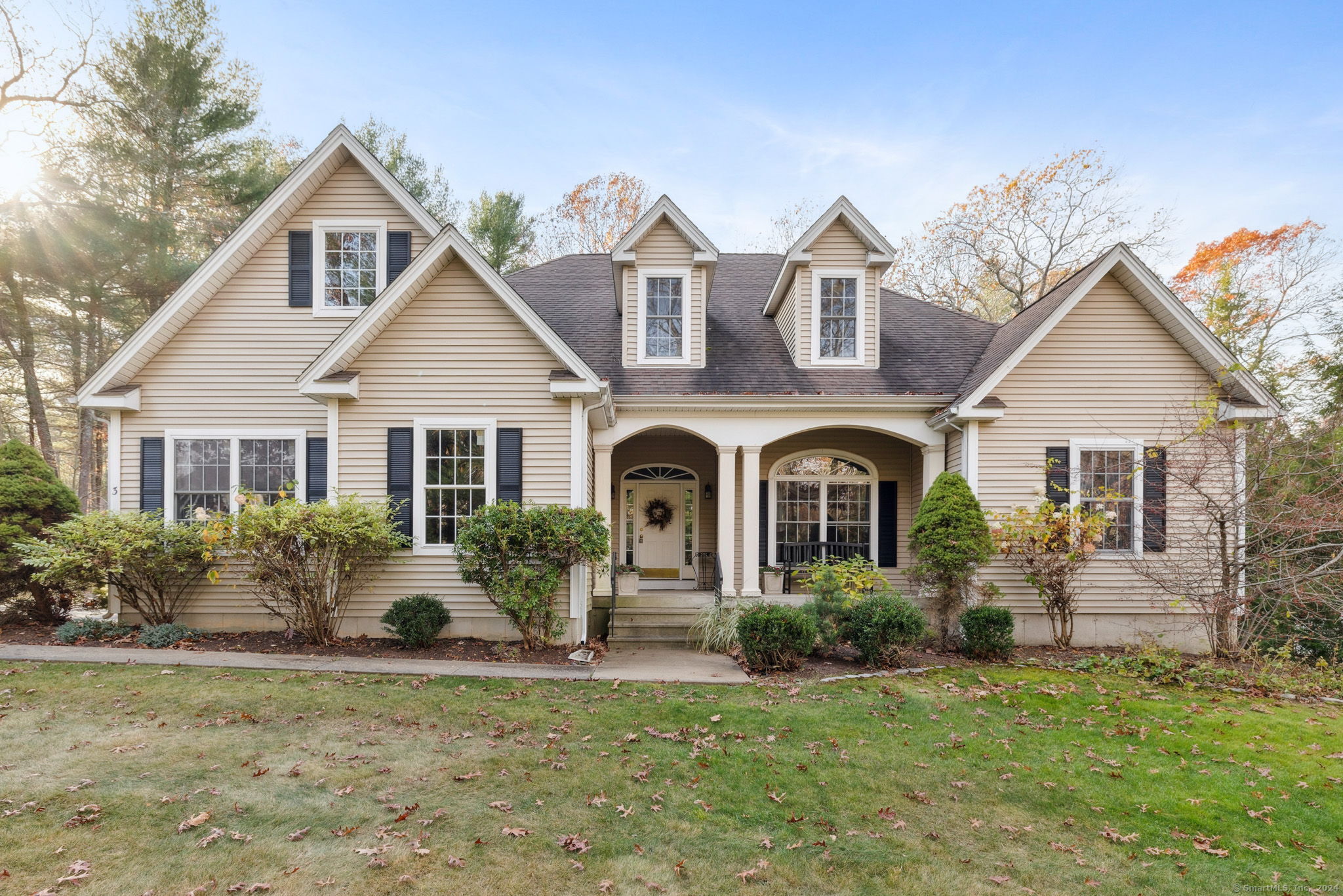 3 Highland Oak Drive