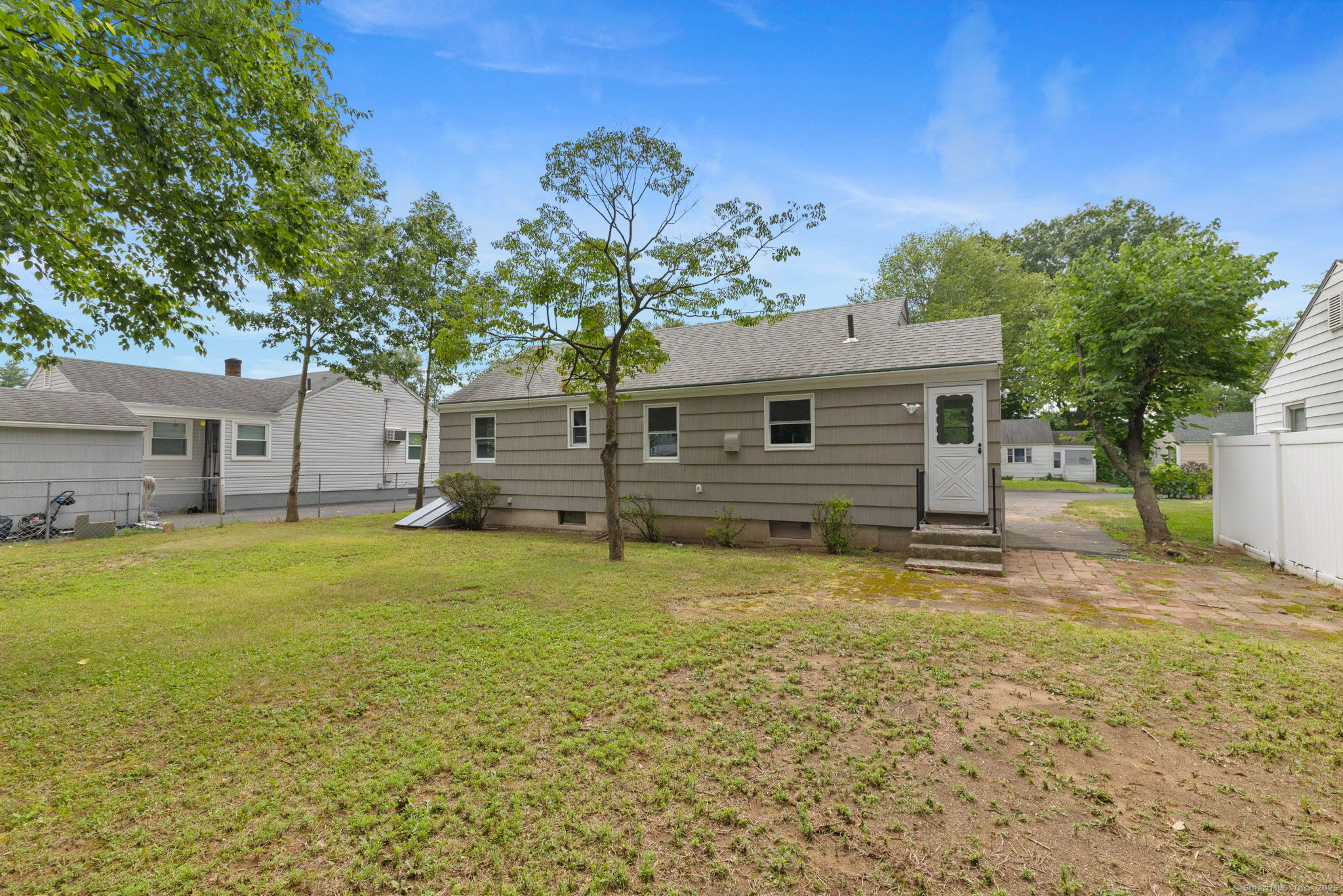 26 Pinecrest Drive