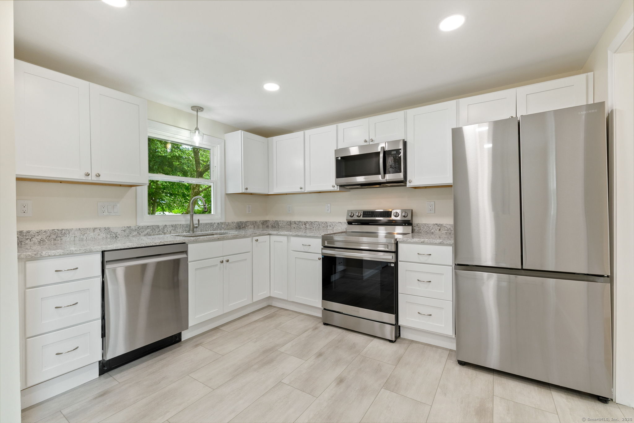 26 Pinecrest Drive