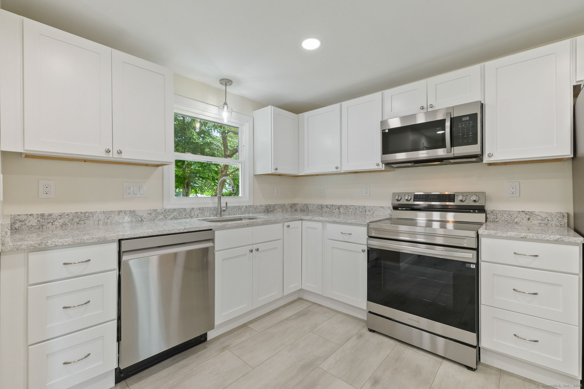 26 Pinecrest Drive
