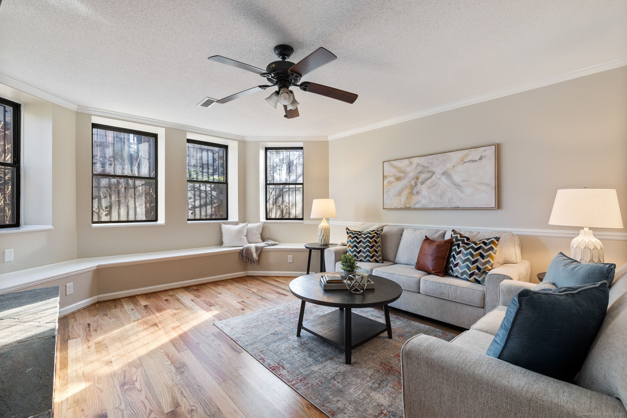 14 Charter Oak Place APT 1