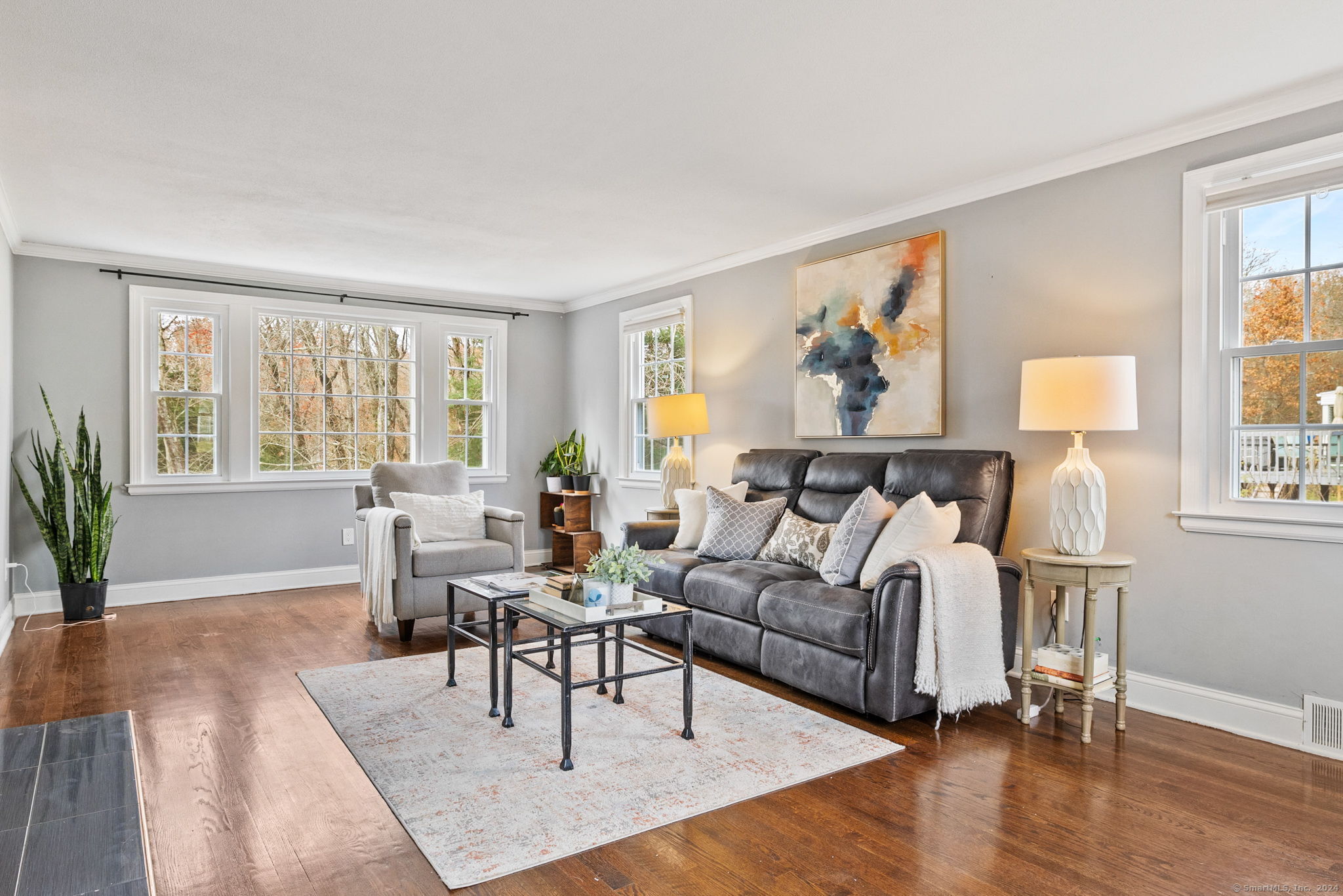85 Ledgewood Drive
