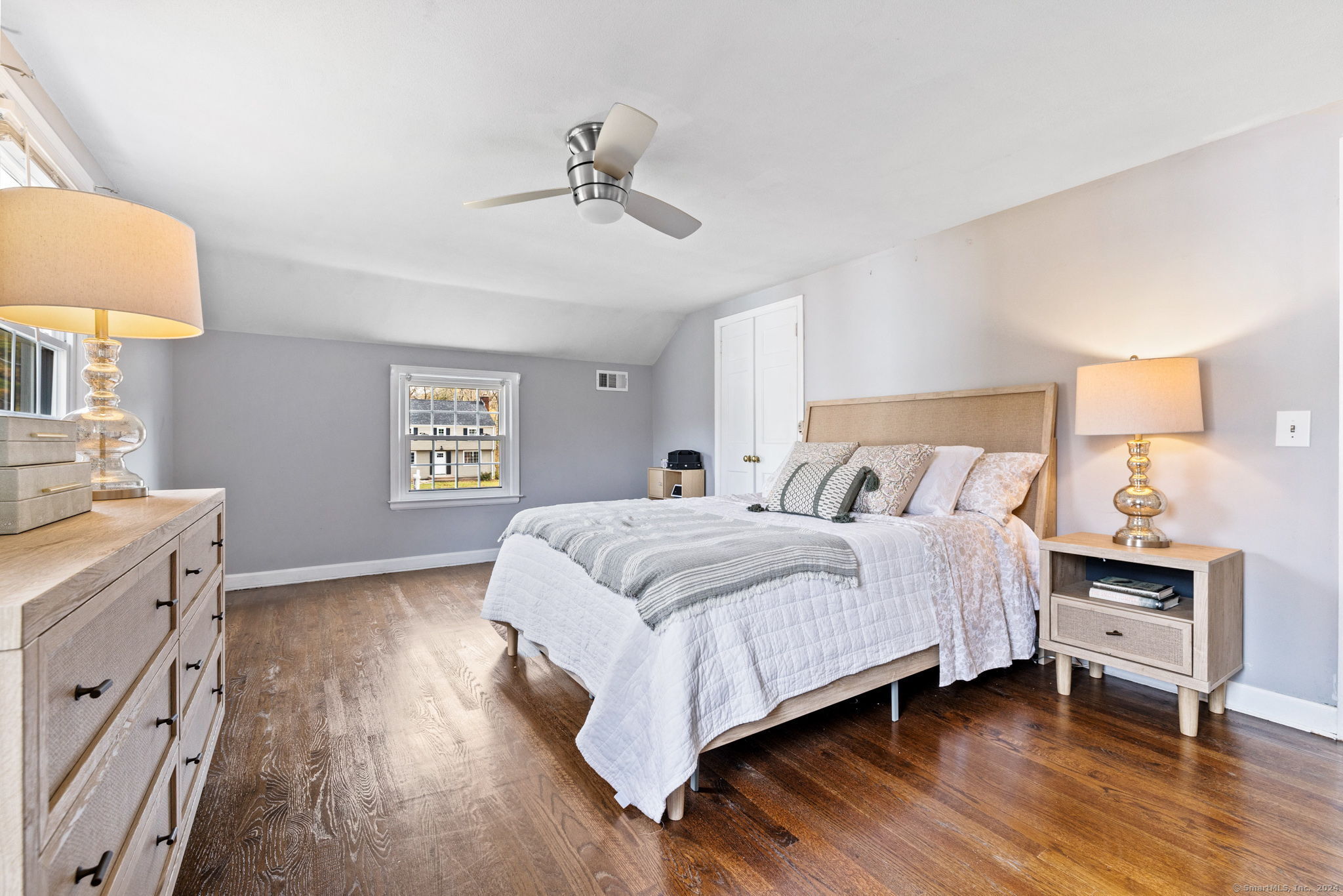 85 Ledgewood Drive