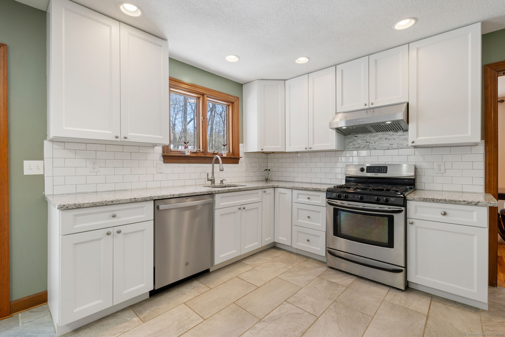 24 Elna Drive