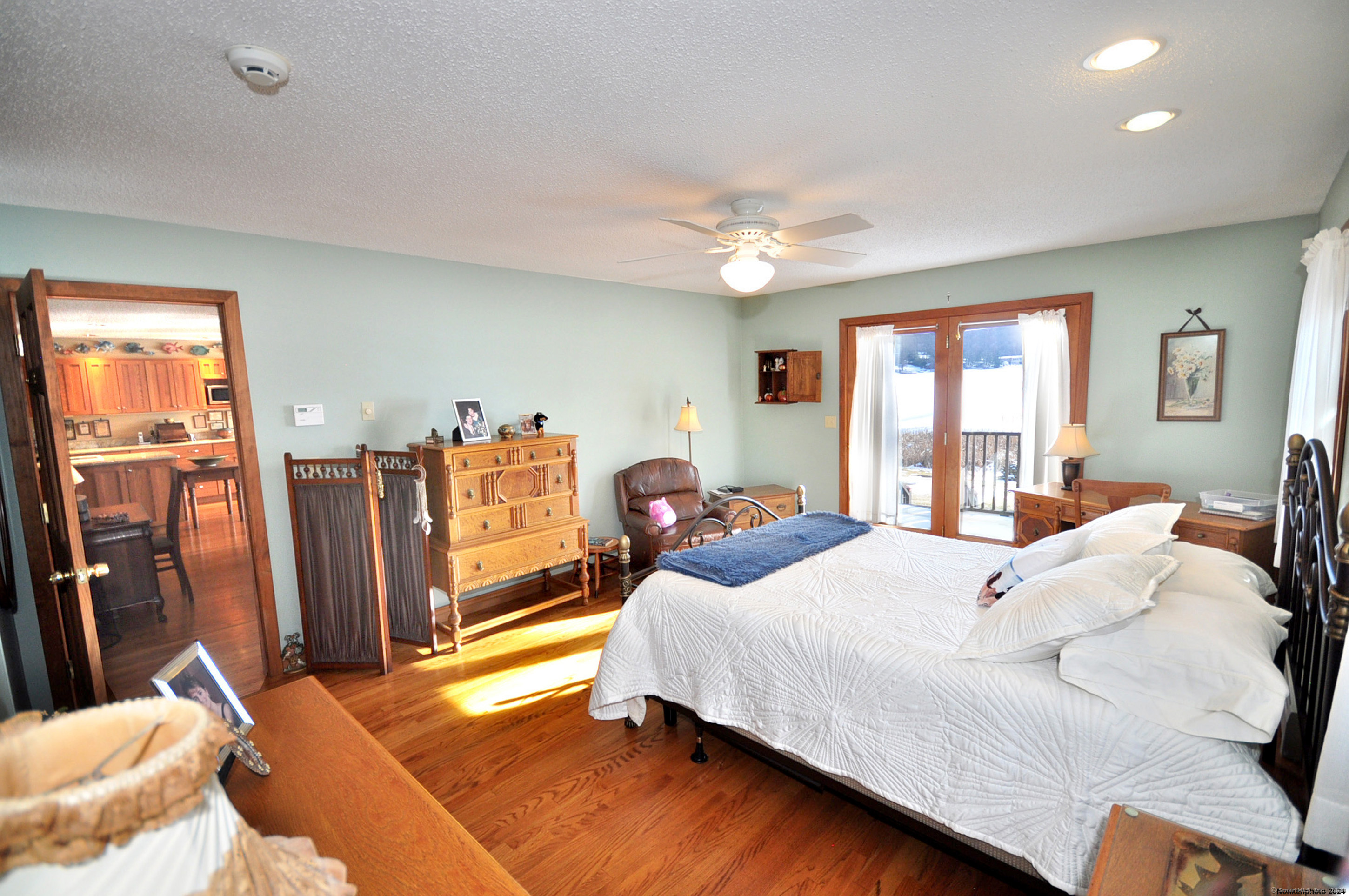 20 Lakeview Drive