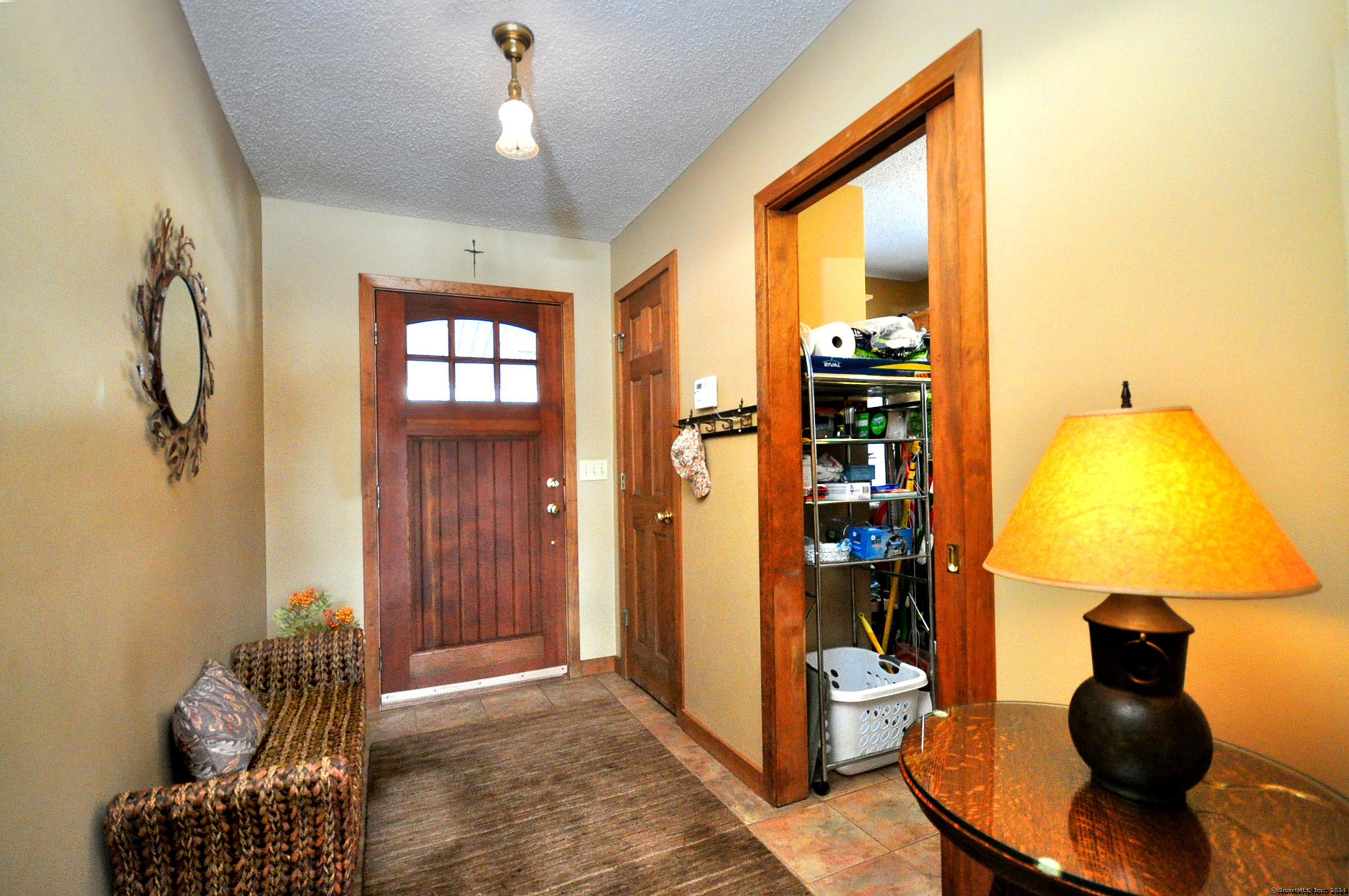 20 Lakeview Drive