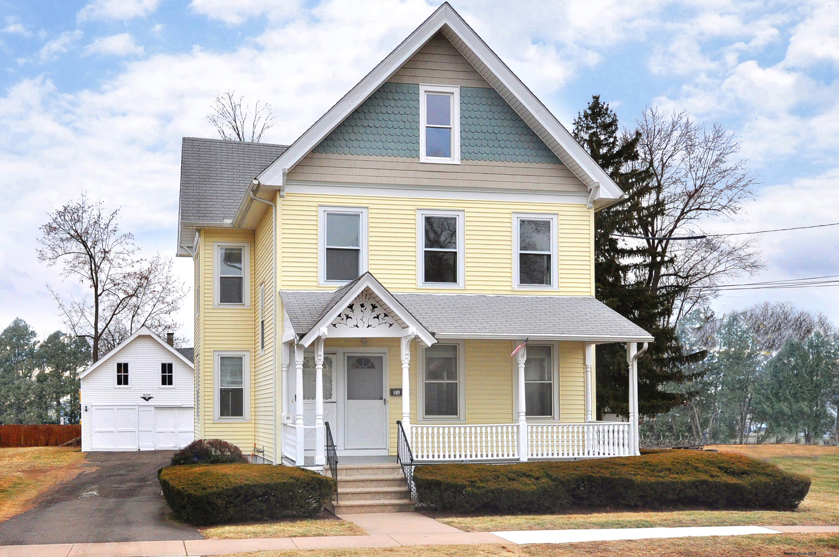 29-31 Loomis Avenue