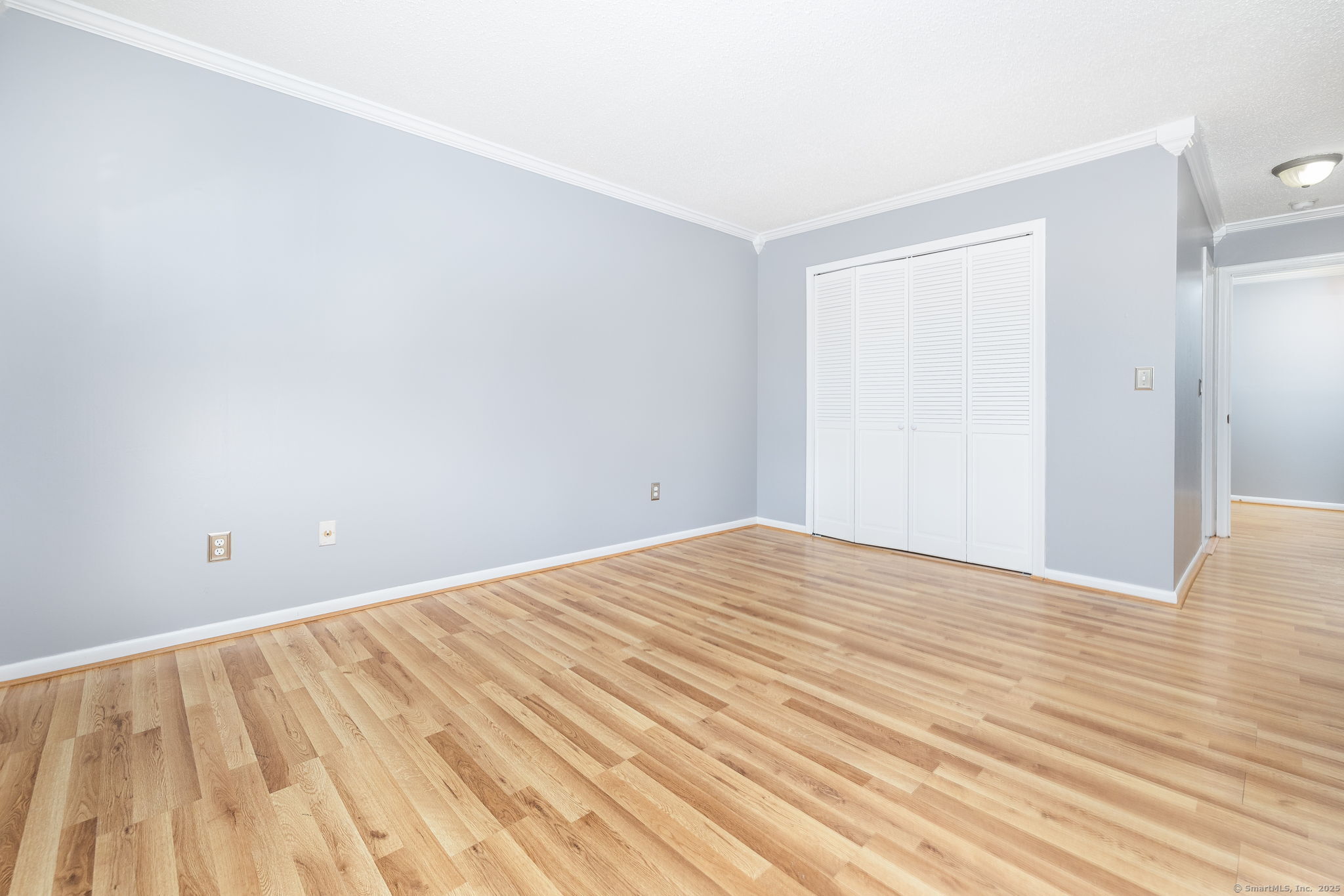607 Twin Circle Drive 607