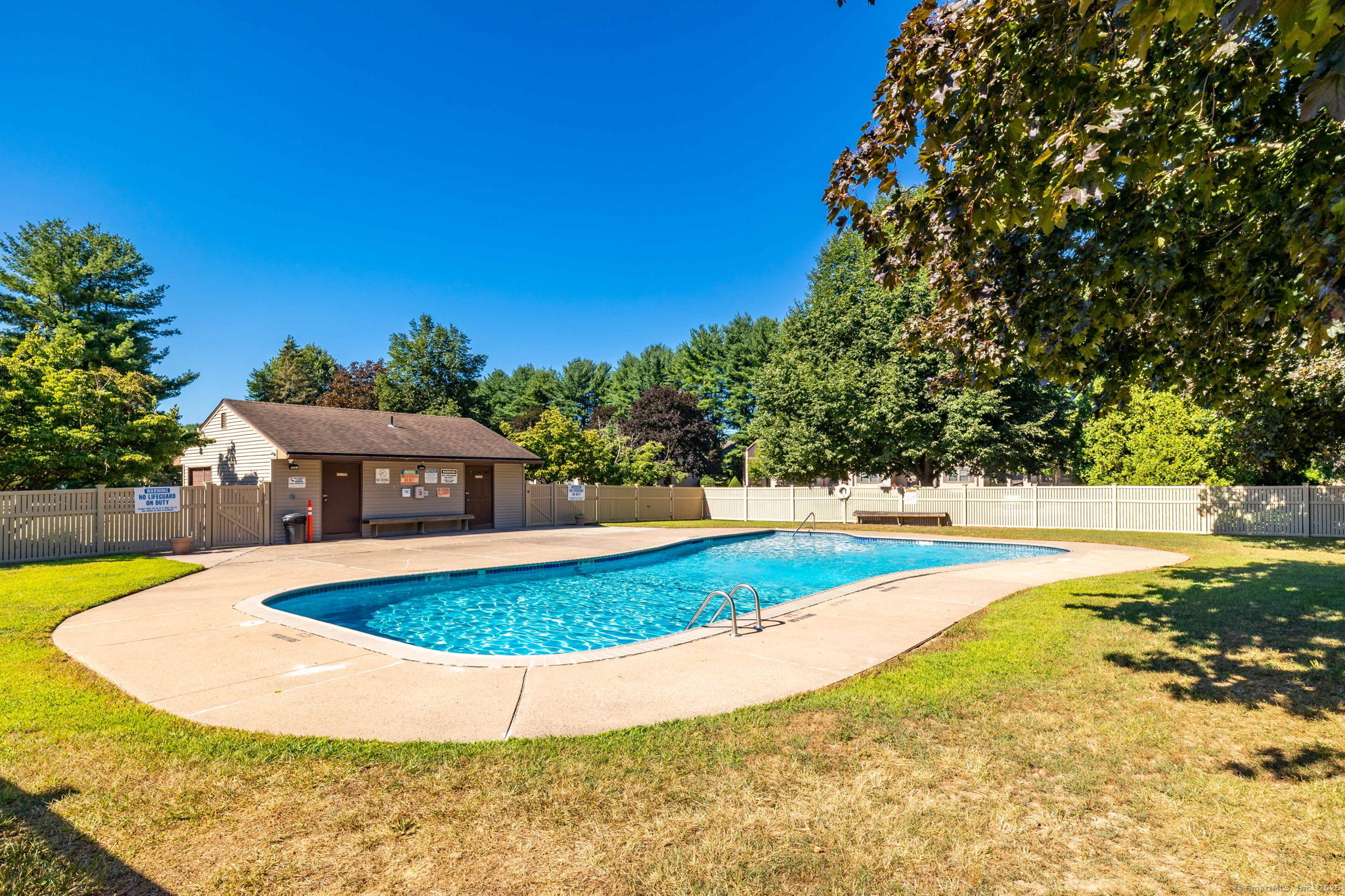 607 Twin Circle Drive 607