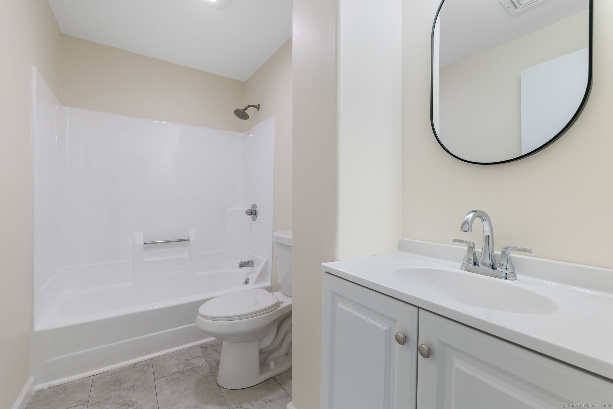 243 Lawlor Street APT 1A