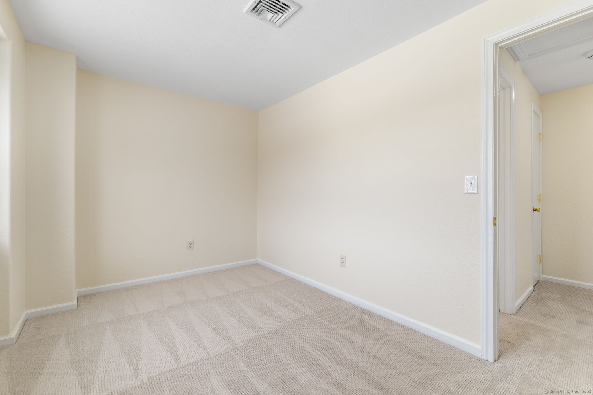 243 Lawlor Street APT 1A