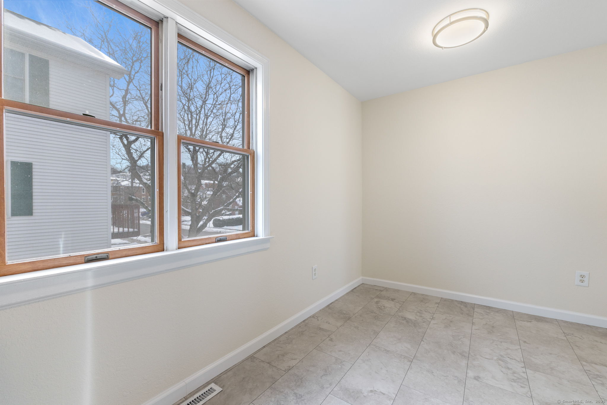 243 Lawlor Street APT 1A