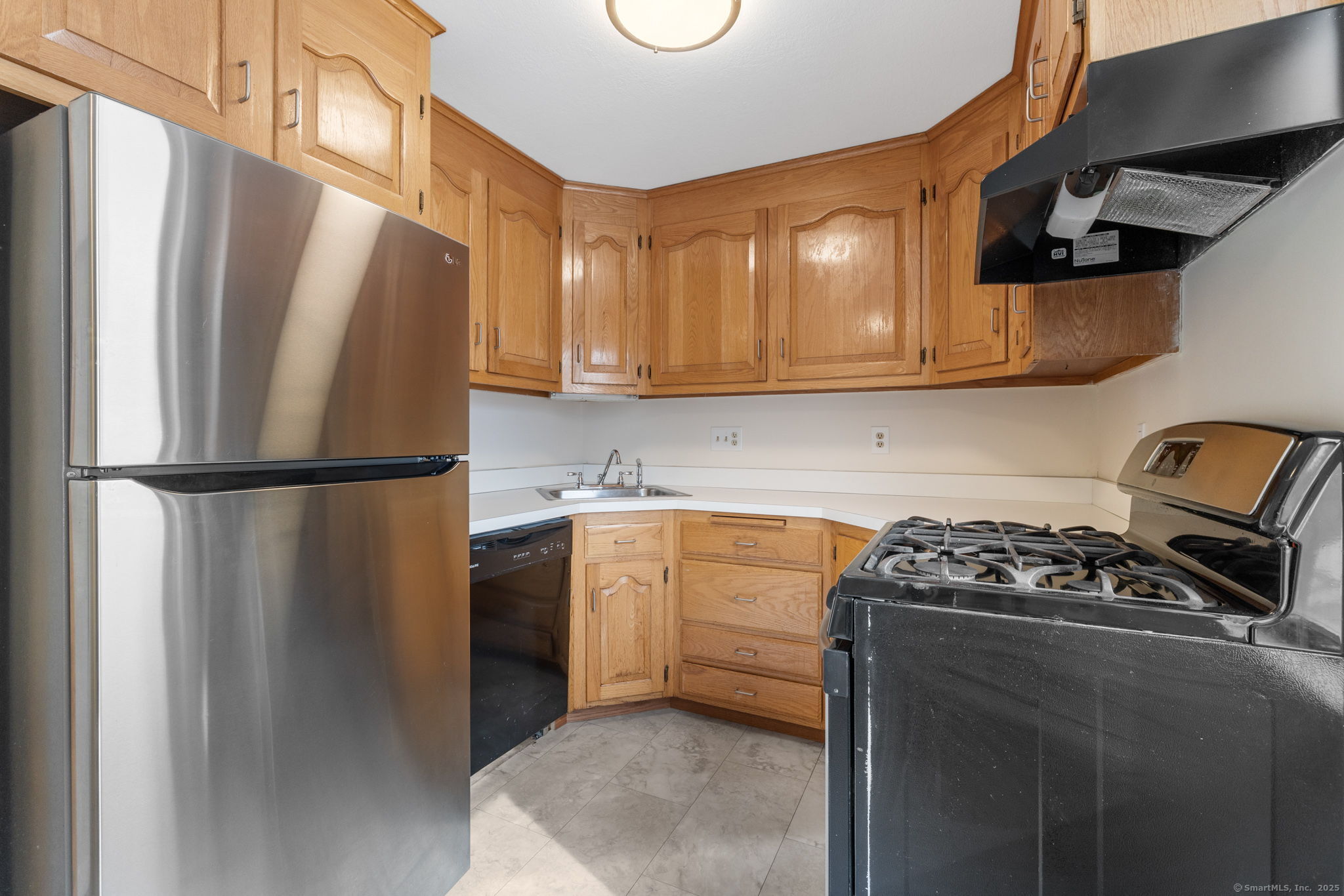 243 Lawlor Street APT 1A