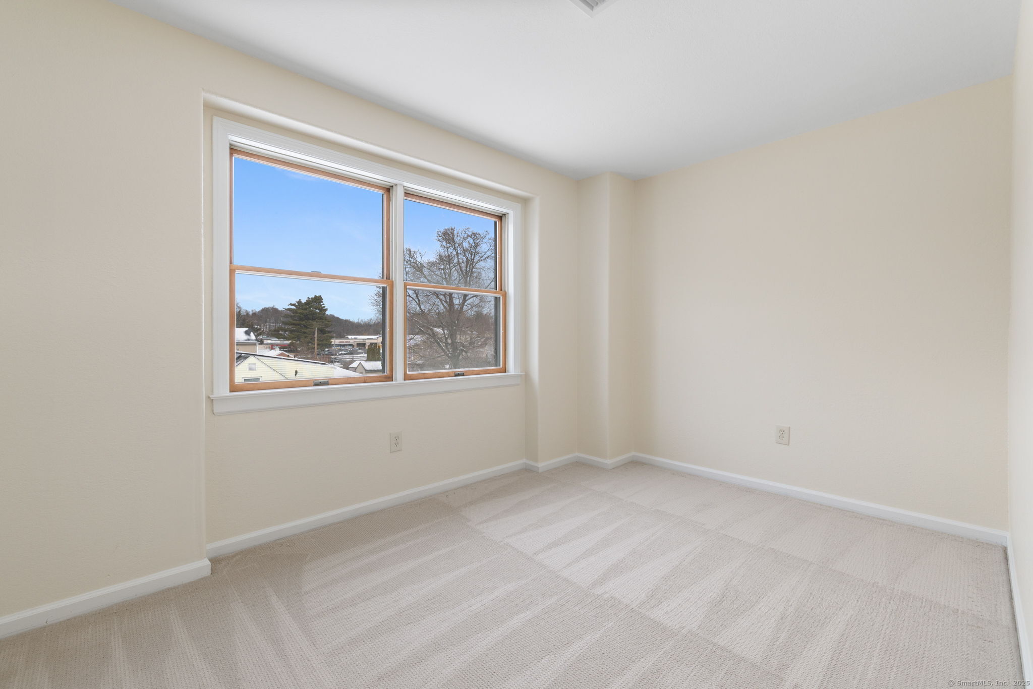 243 Lawlor Street APT 1A