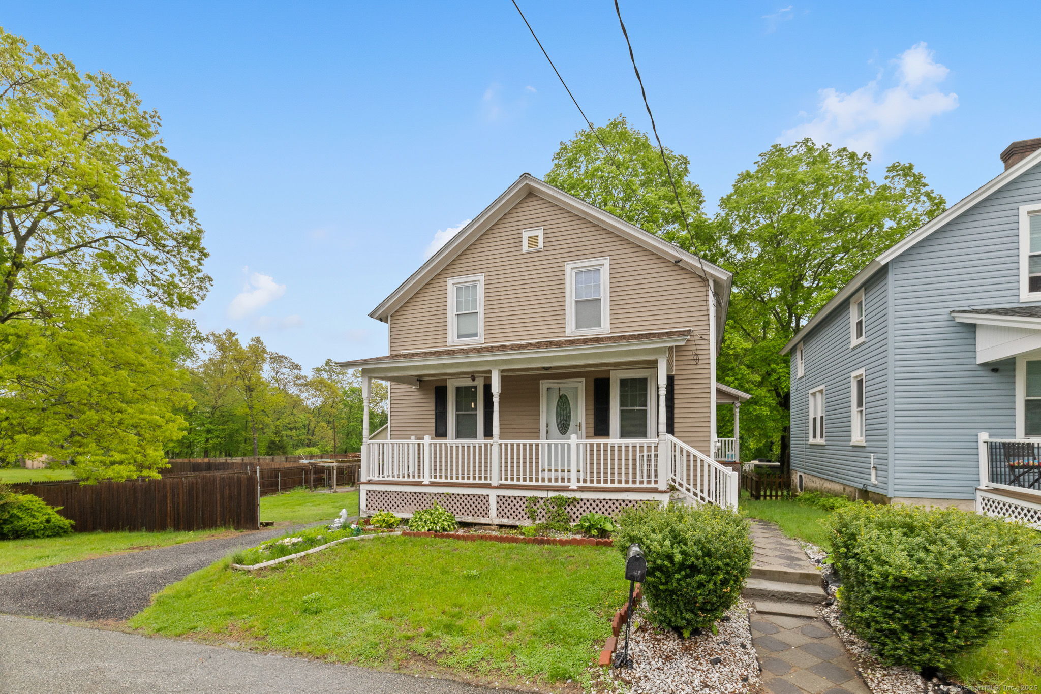 41 Gifford Avenue