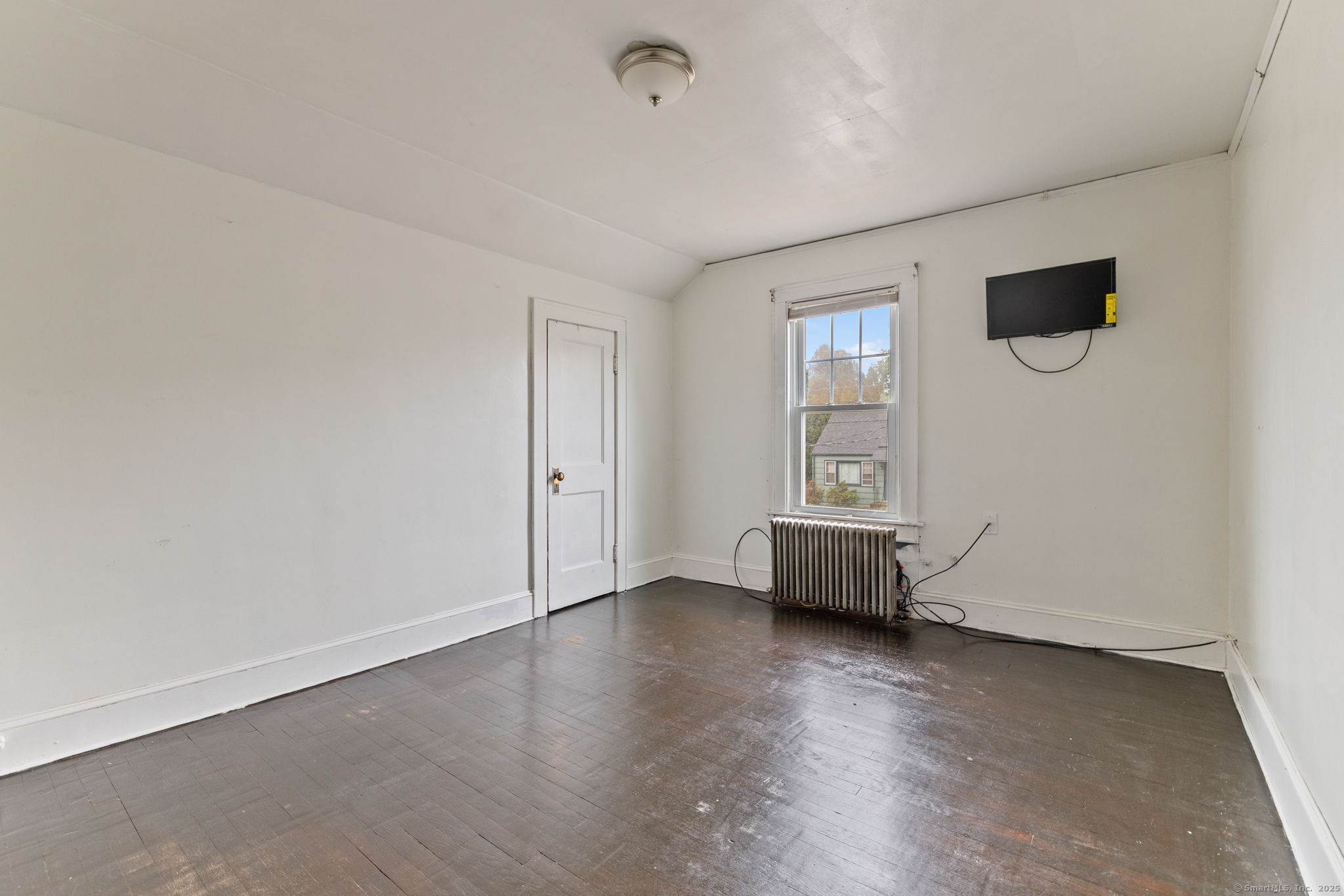 41 Gifford Avenue
