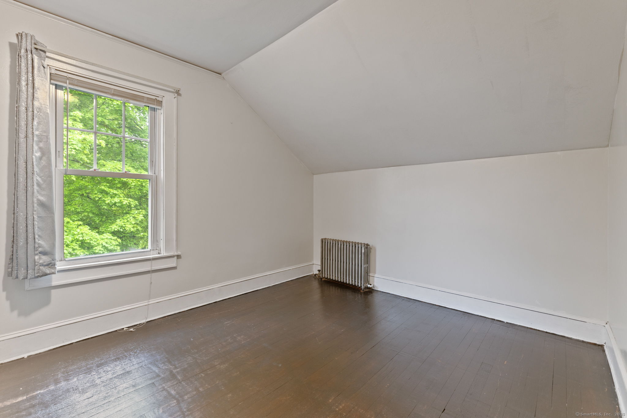 41 Gifford Avenue