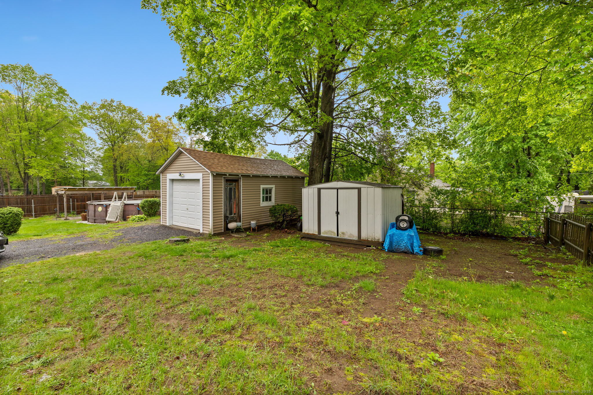 41 Gifford Avenue