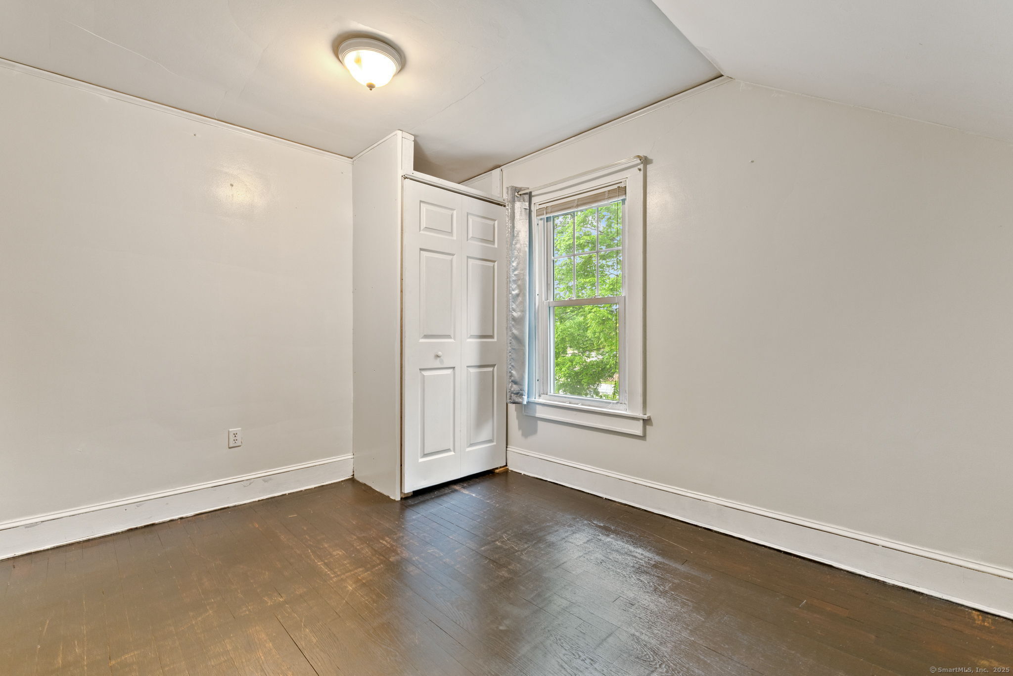 41 Gifford Avenue