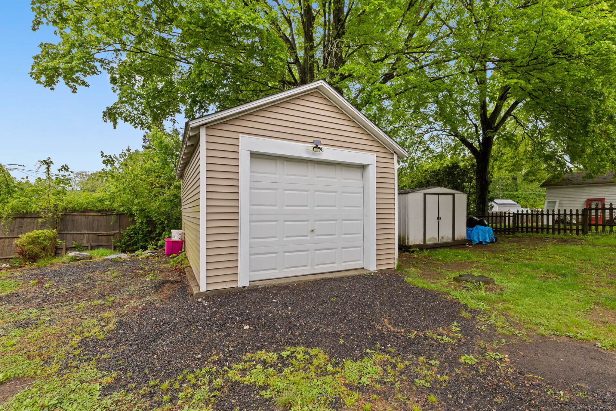 41 Gifford Avenue