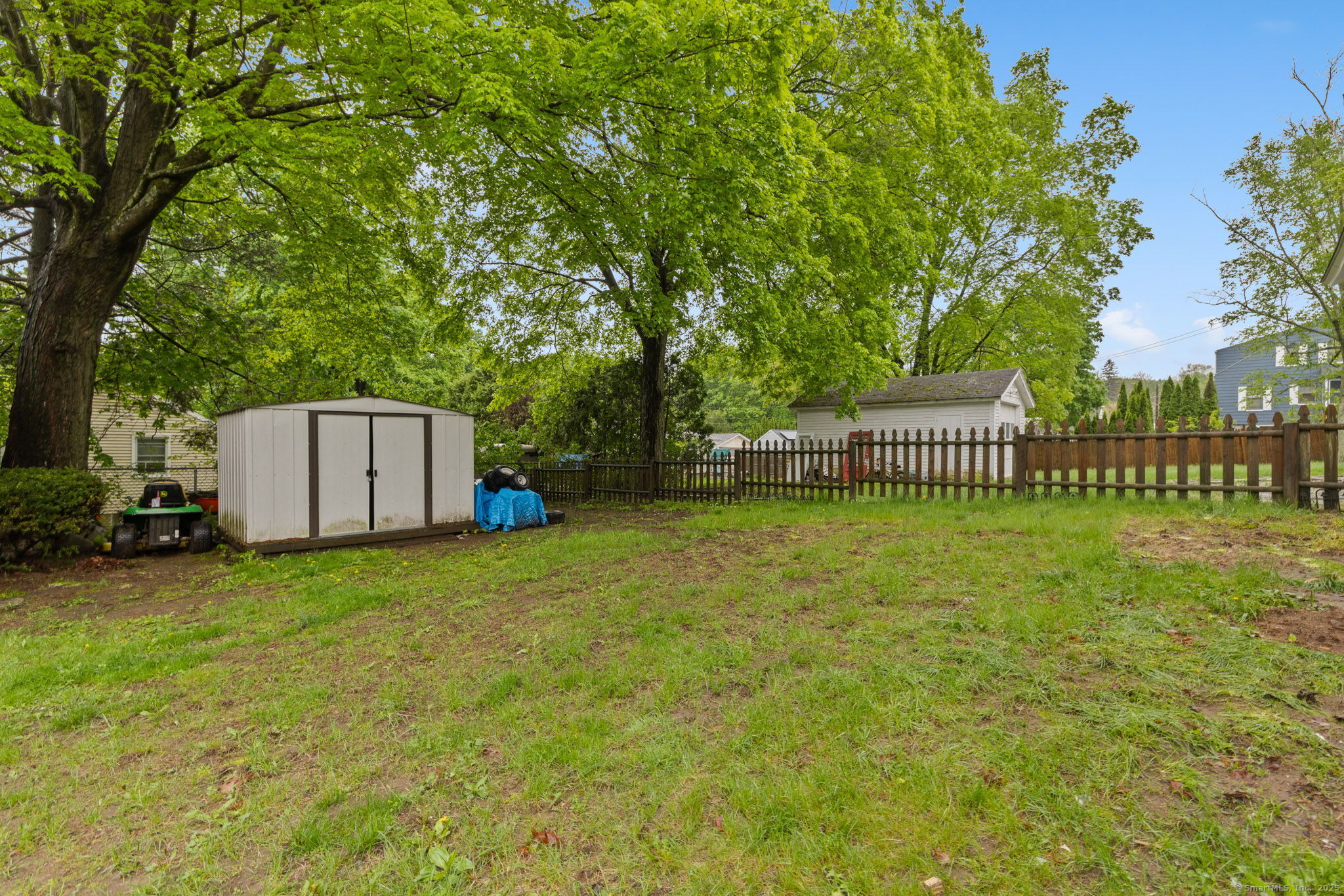 41 Gifford Avenue