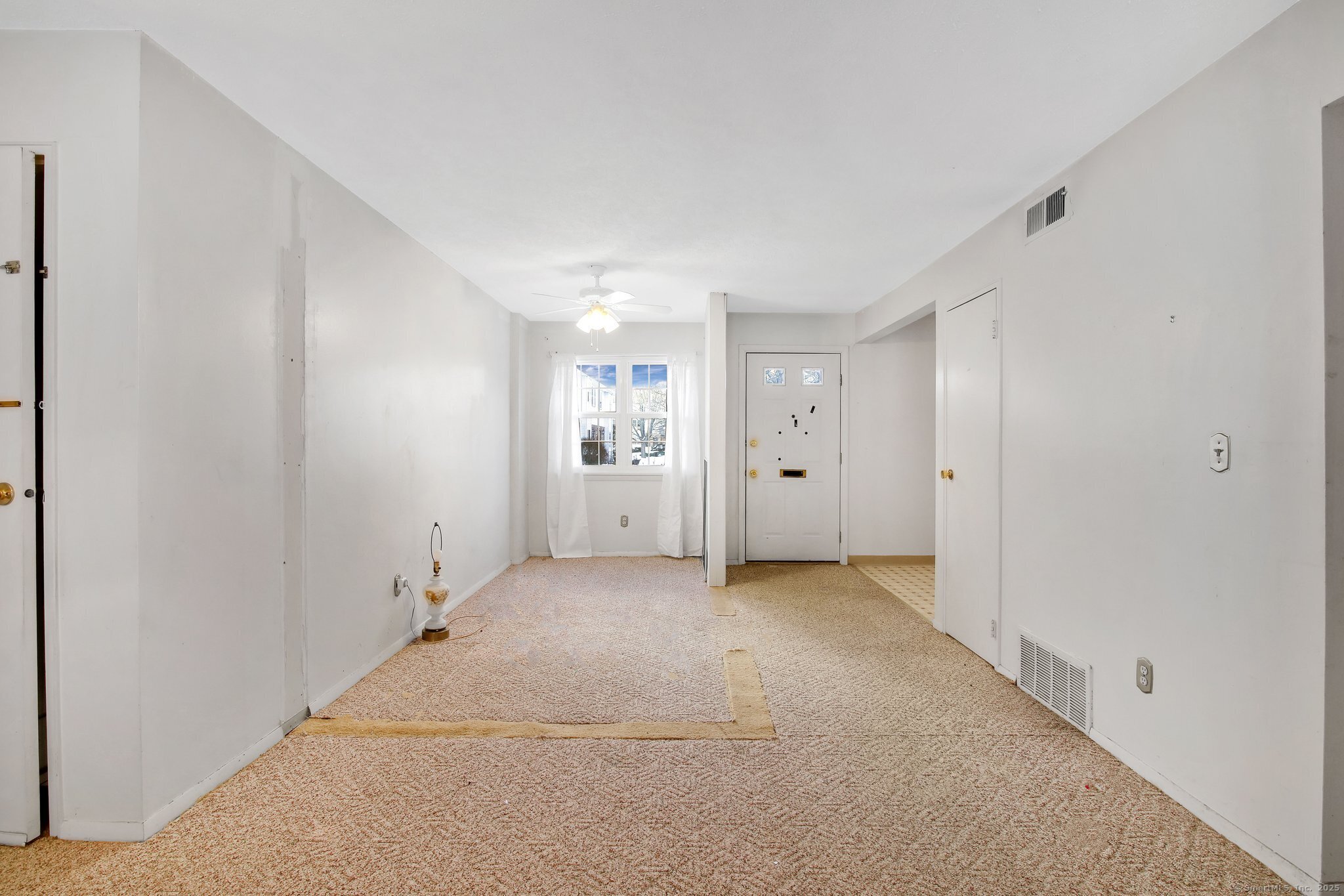 17 Bradley Circle F