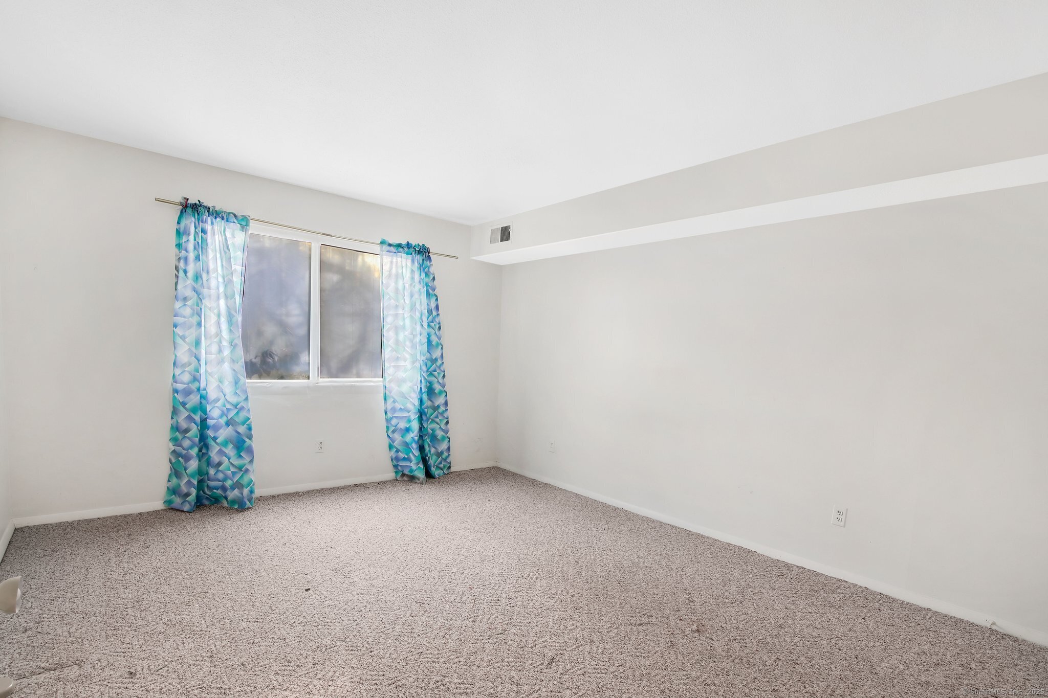 17 Bradley Circle F