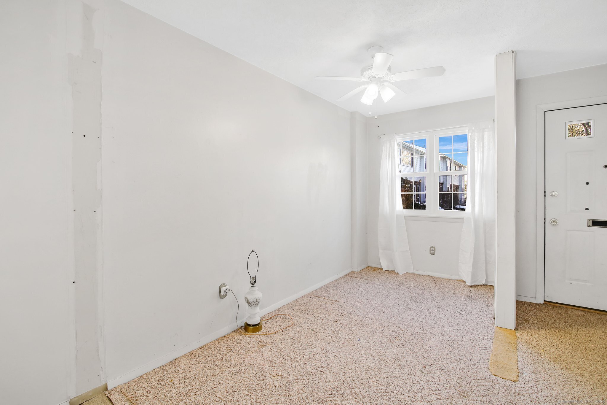 17 Bradley Circle F