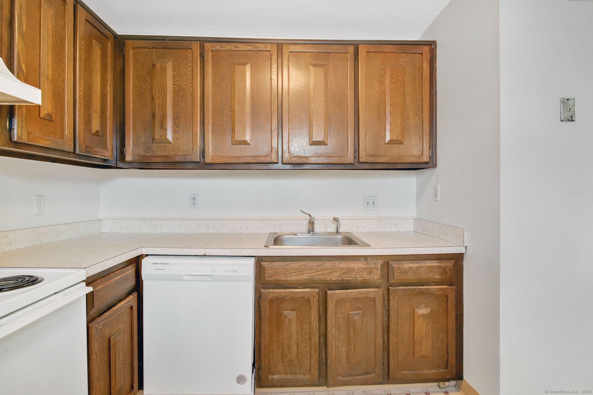 17 Bradley Circle F
