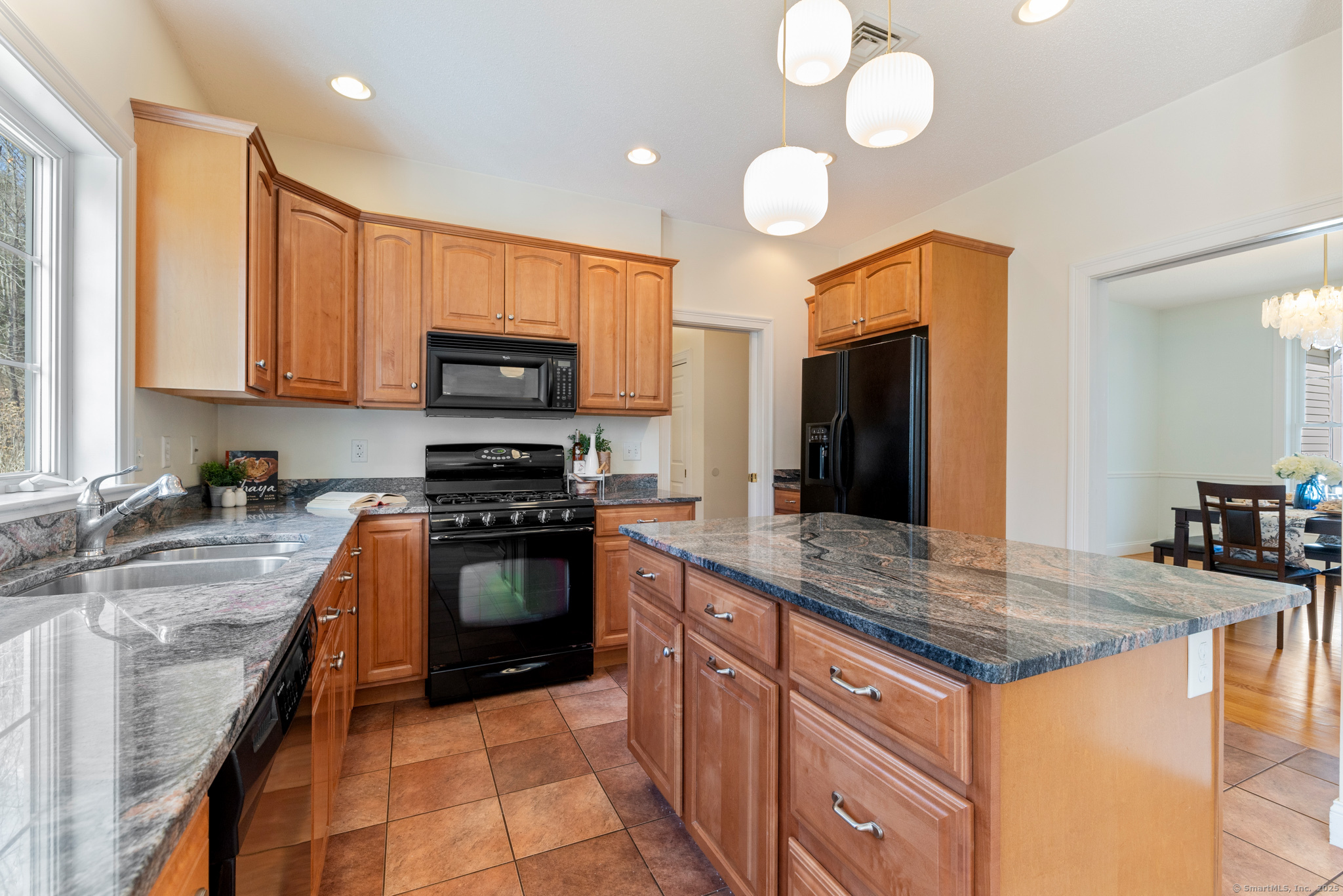 87 Tinker Pond Road