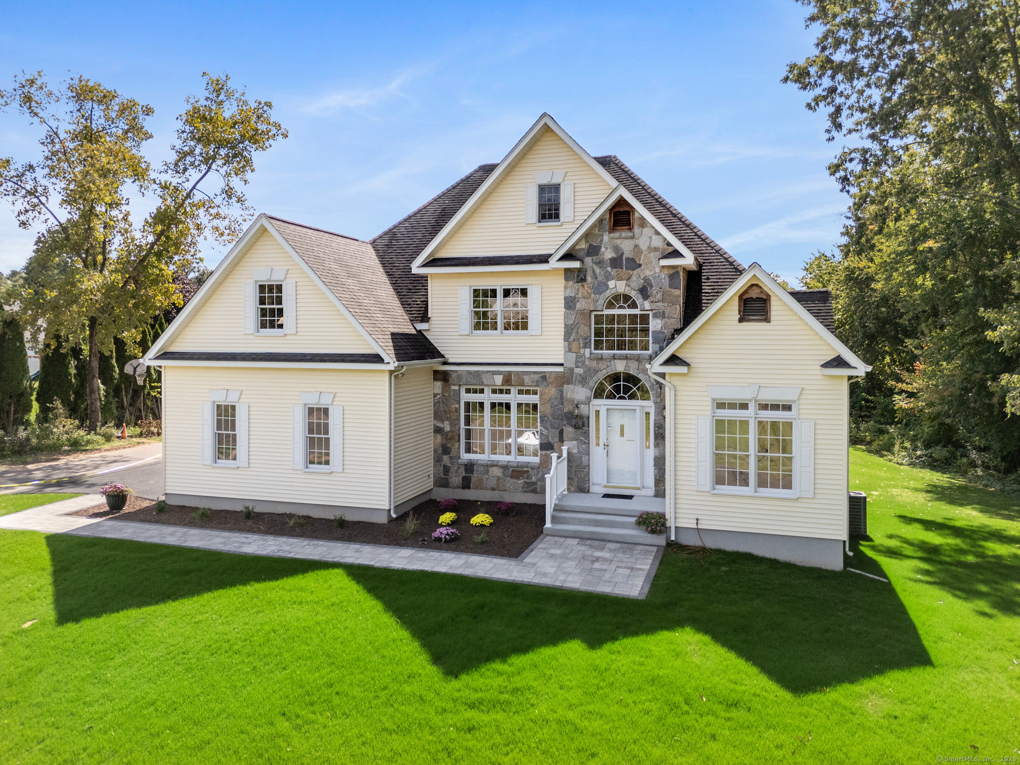 88 Cambridge Drive