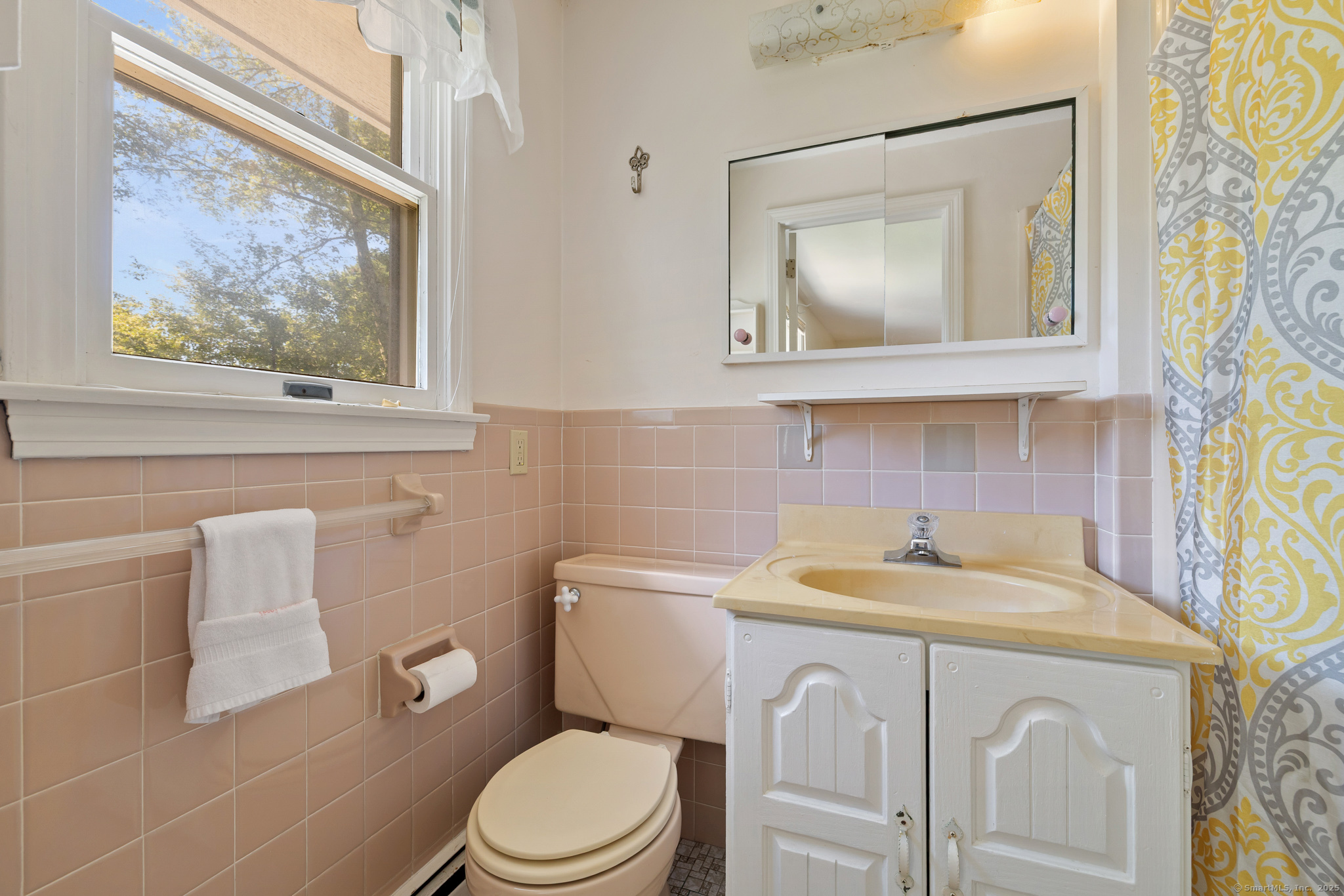 10 Mohegan Trail
