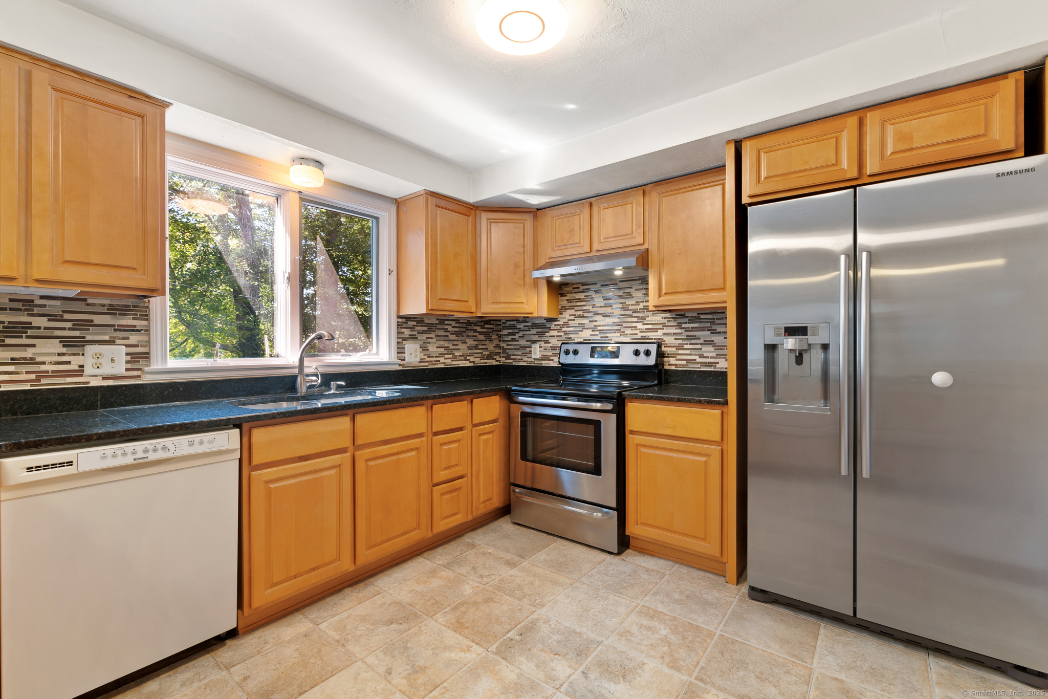 10 Mohegan Trail