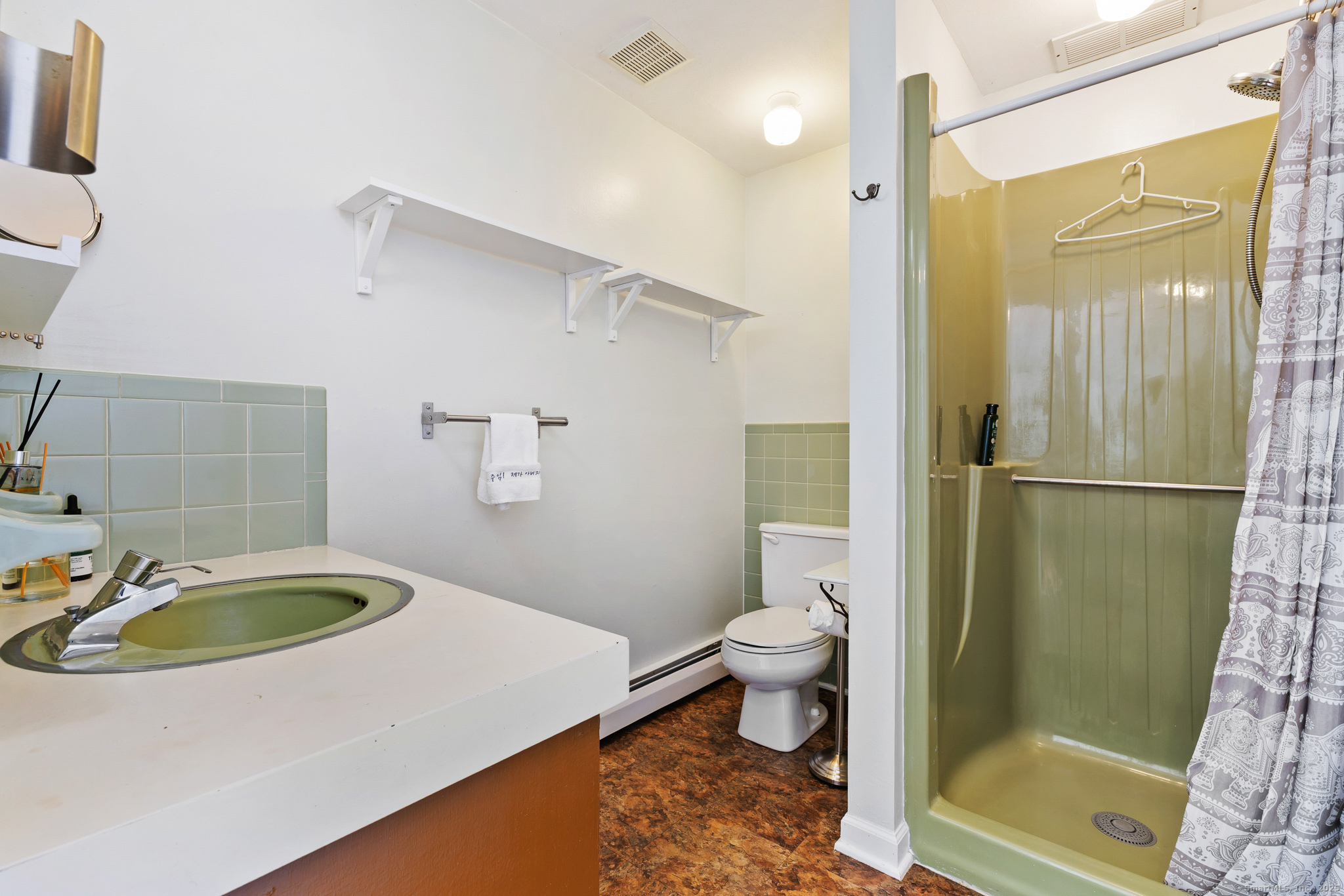 10 Mohegan Trail