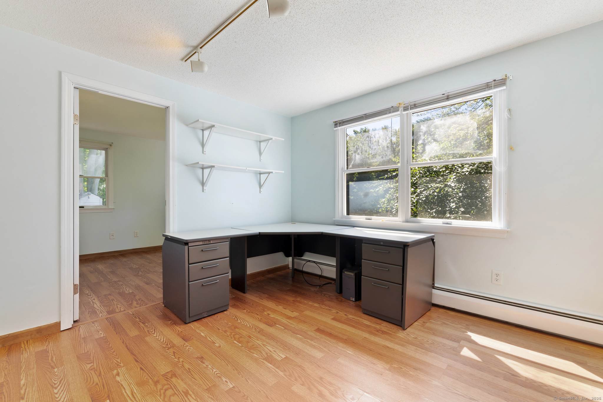10 Mohegan Trail