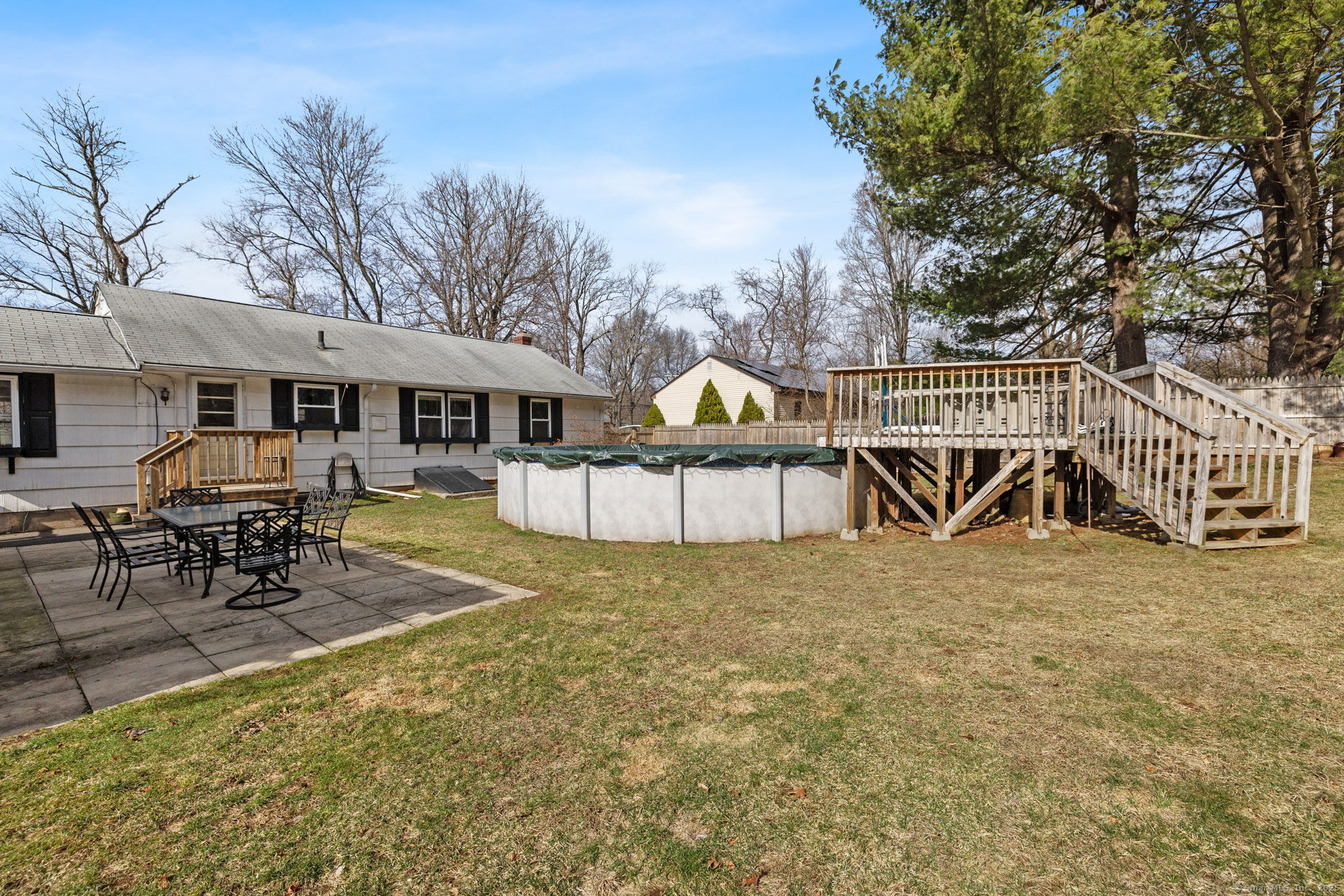 2337 Ellington Road