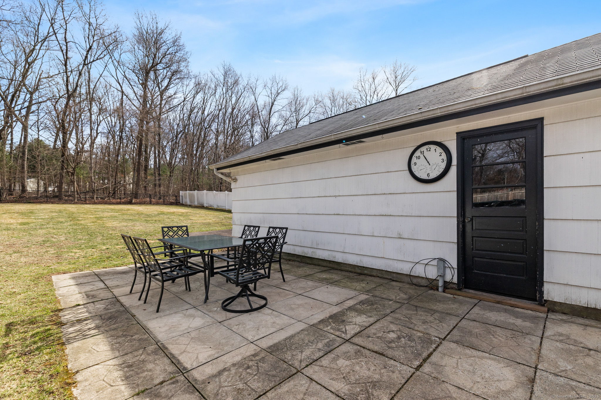 2337 Ellington Road